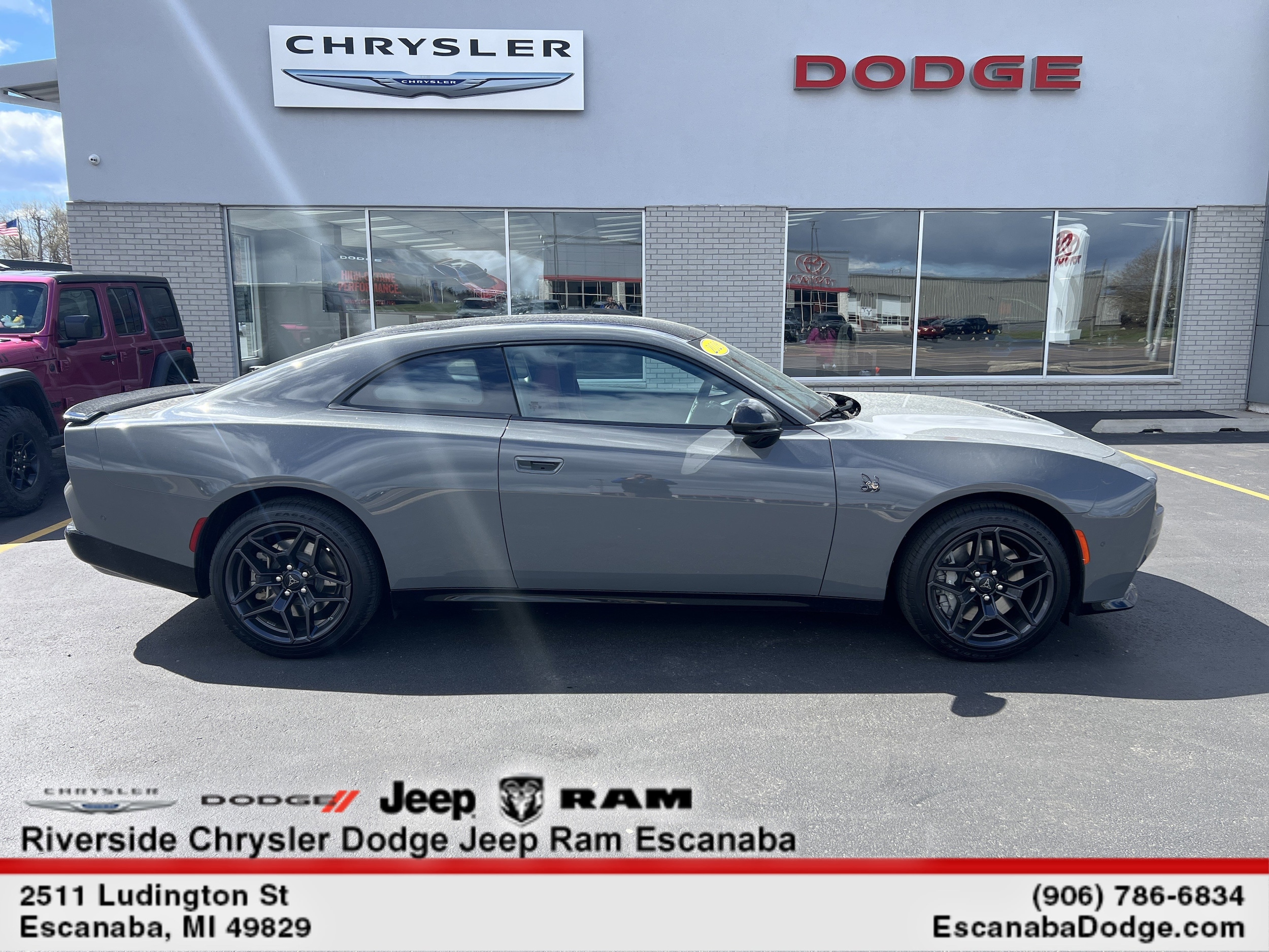 2026 Dodge Charger Scat Pack - Photo 10