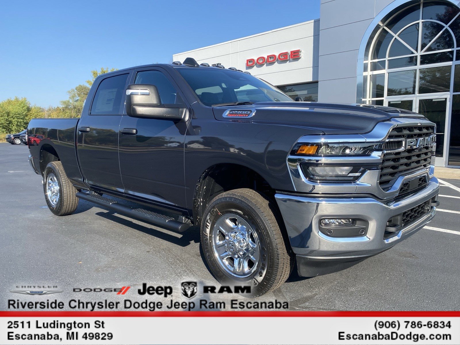 2026 Ram 2500 Tradesman photo 2