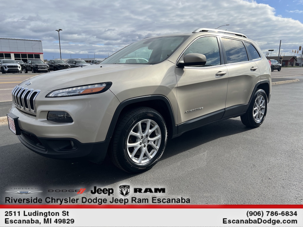 Used 2015 Jeep Cherokee Latitude 4WD Latitude