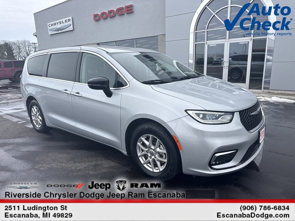 Certified 2024 Chrysler Pacifica Touring L Van Passenger Van