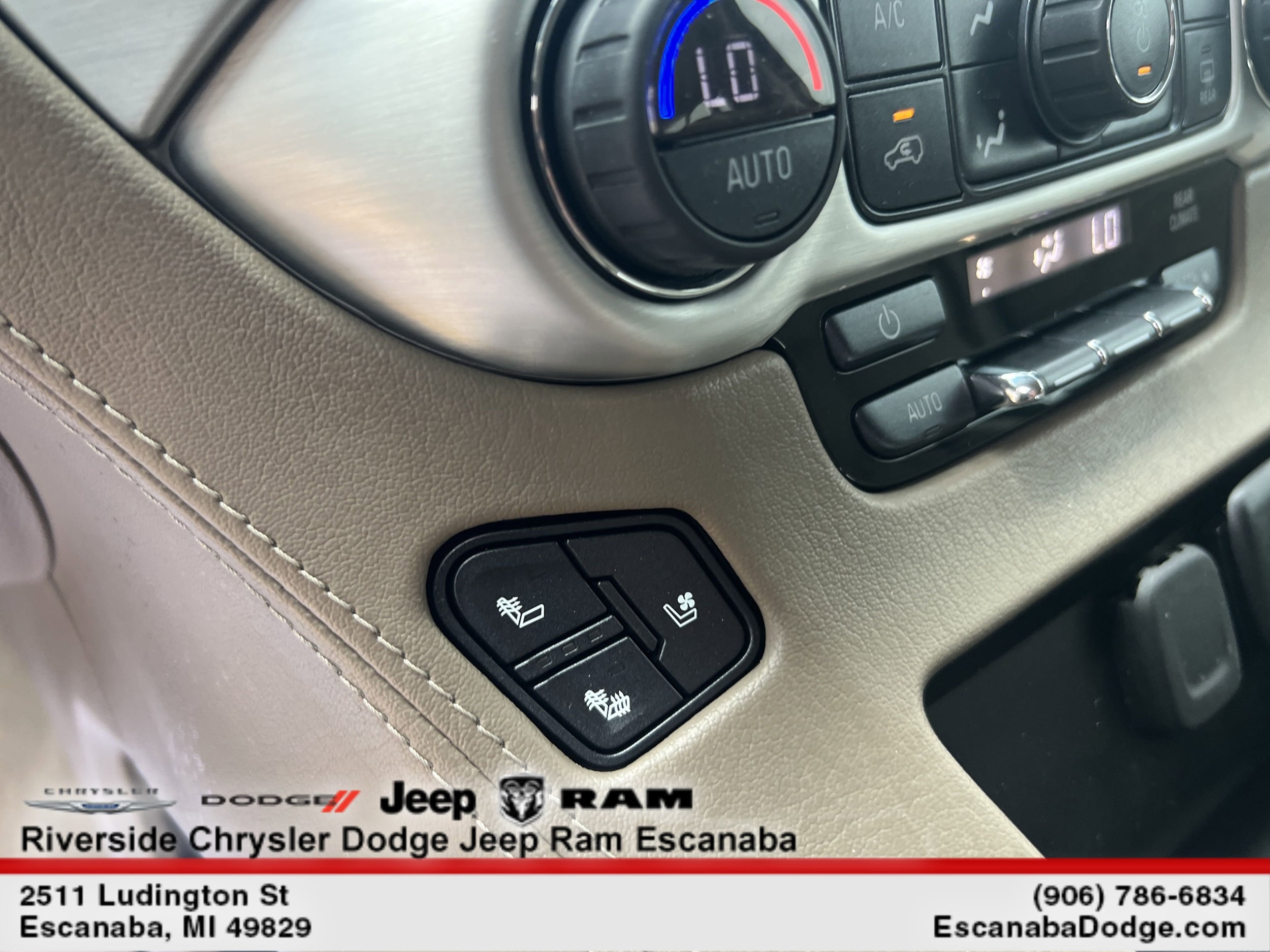 2018 GMC Yukon SLT - Photo 32