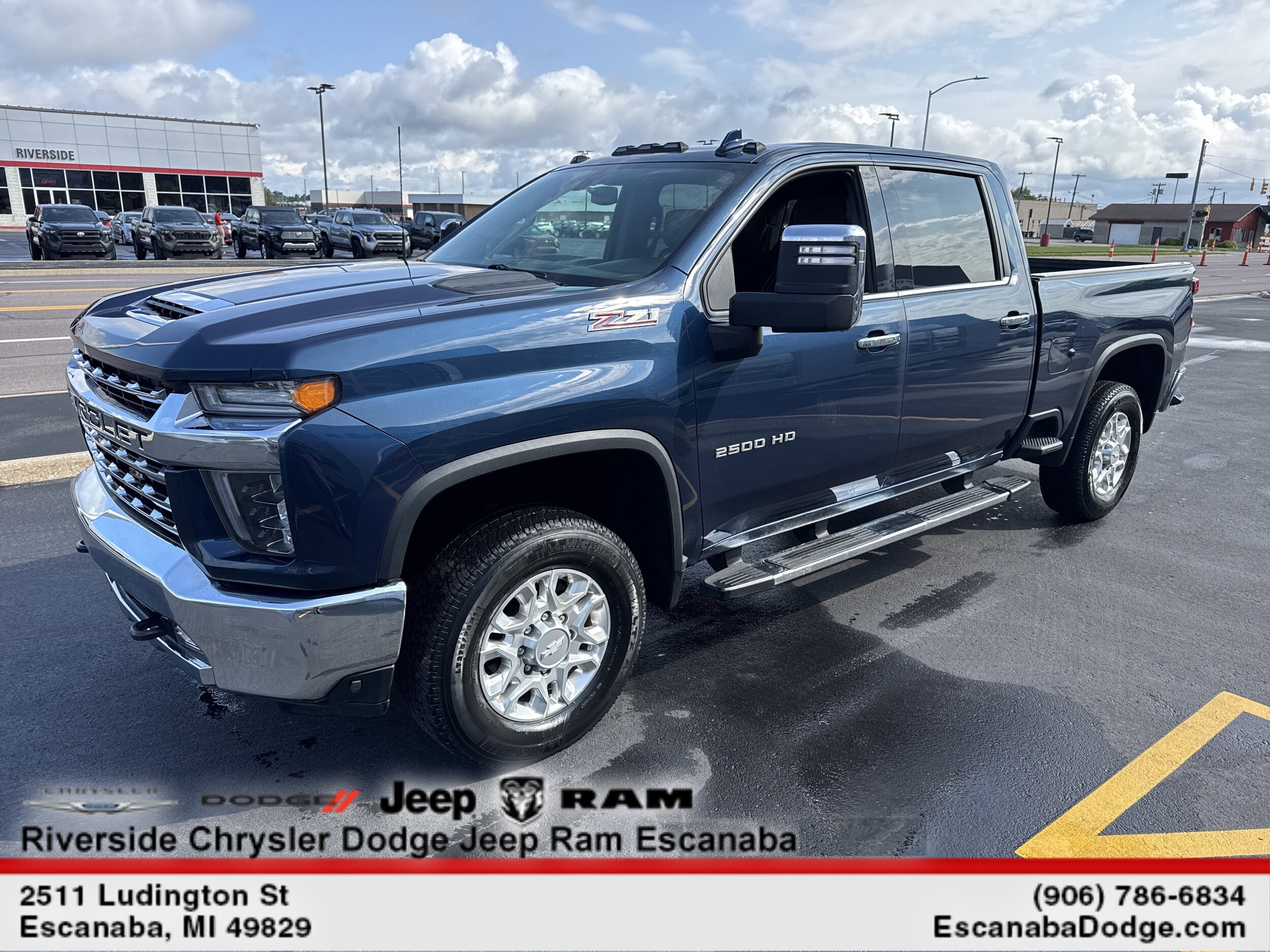 2020 Chevrolet Silverado 2500HD LTZ photo 3