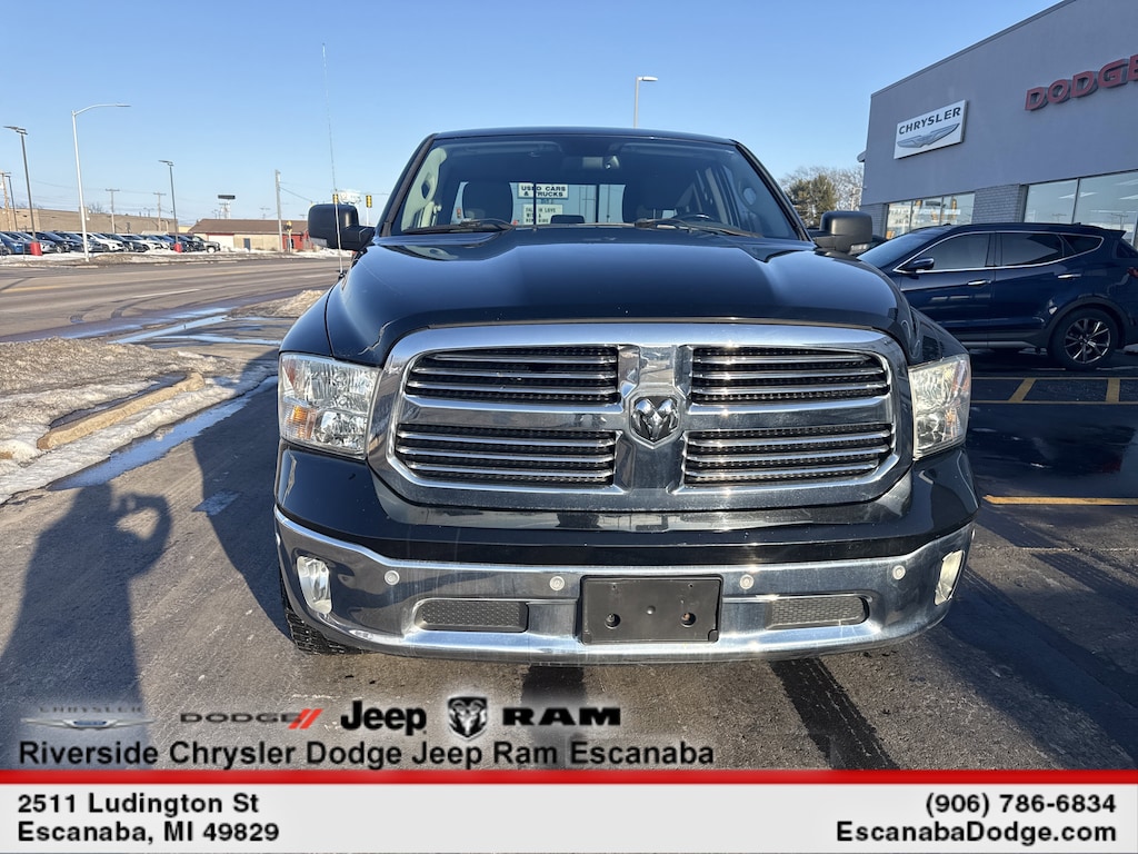 Used 2014 Ram 1500 SLT 5.7L V8 HEMI MDS VVT Truck Quad Cab