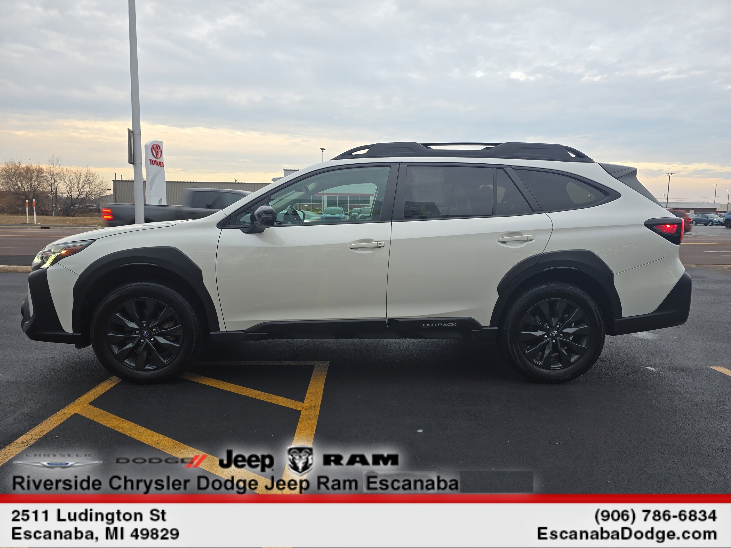 2024 Subaru Outback Onyx Edition XT photo 4