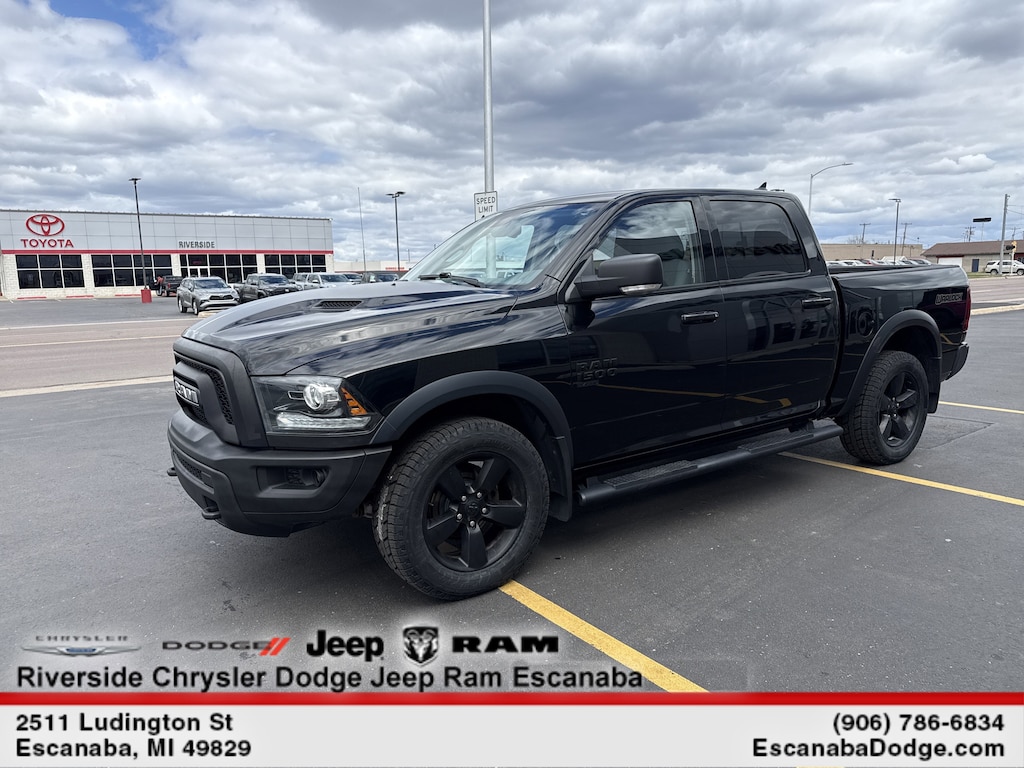 Used 2019 Ram 1500 Classic SLT Truck Crew Cab