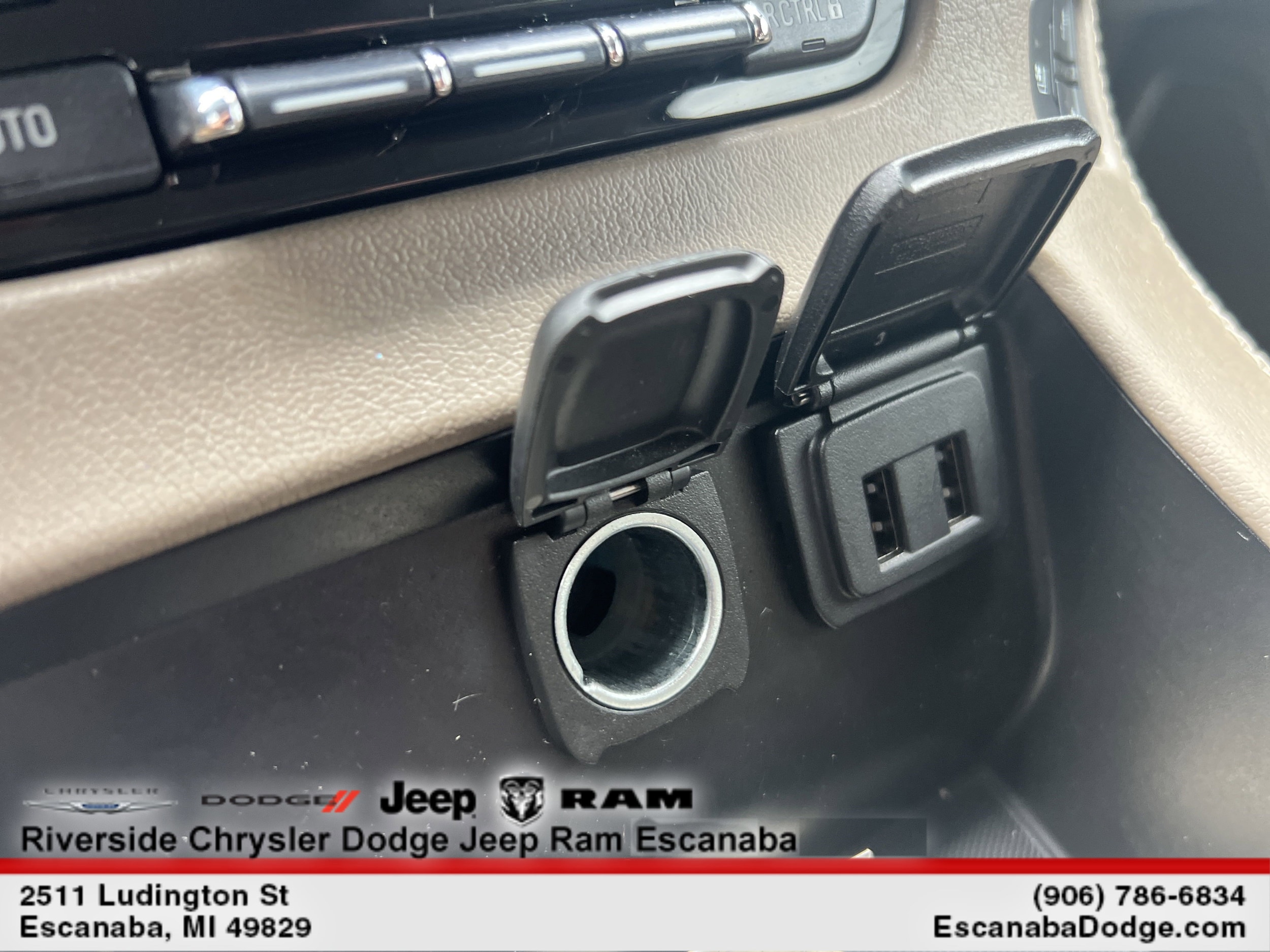 2018 GMC Yukon SLT - Photo 18