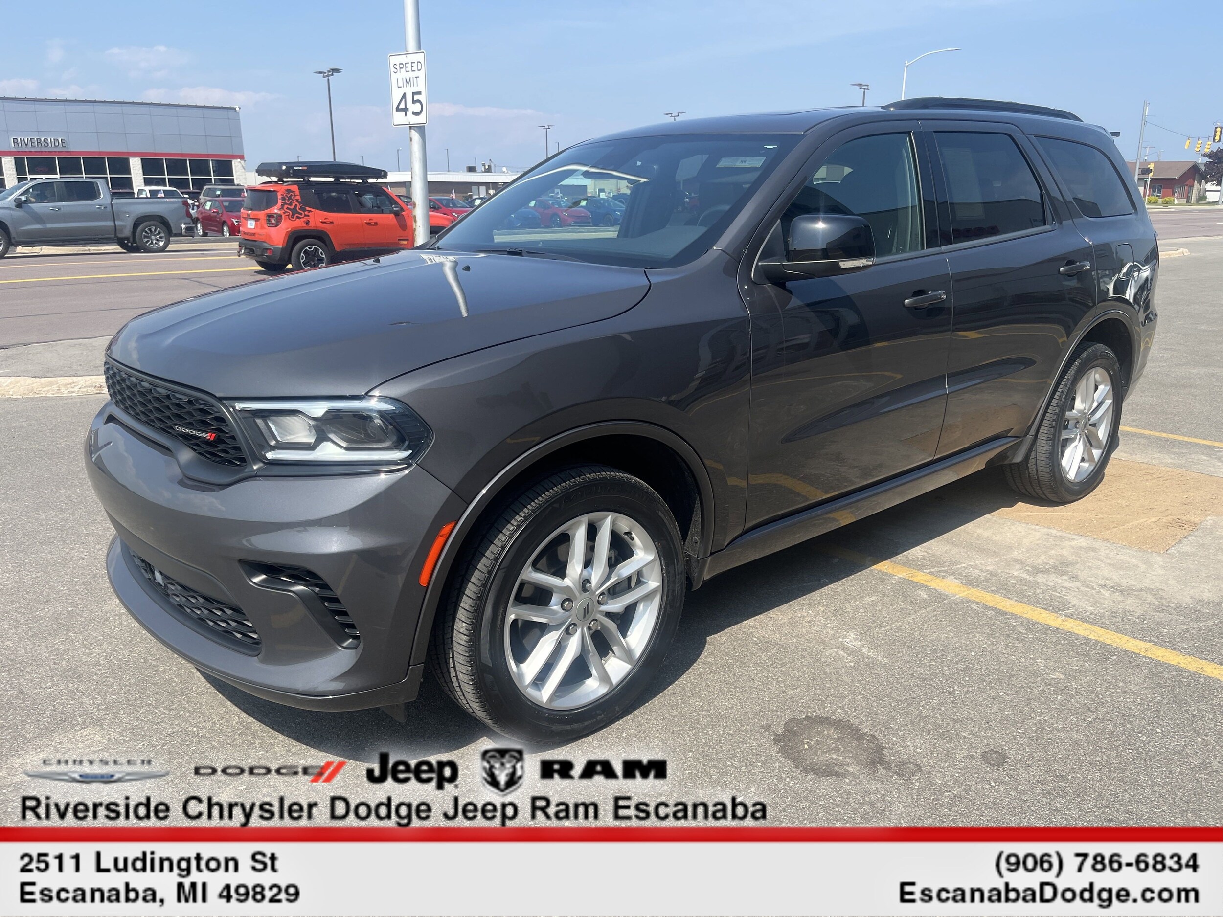 2024 Dodge Durango GT Plus photo 3