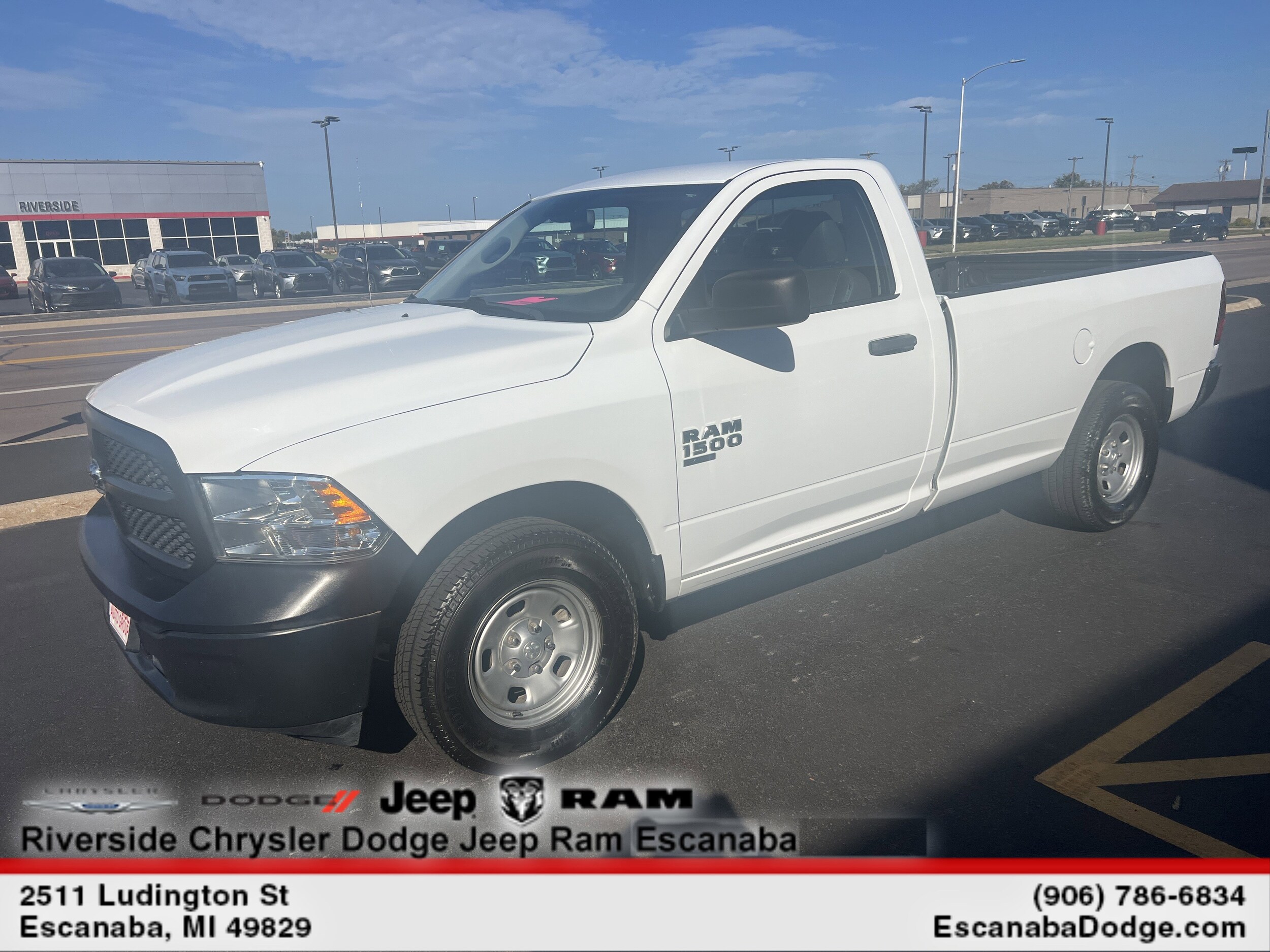 2019 Ram 1500 Classic Tradesman photo 3