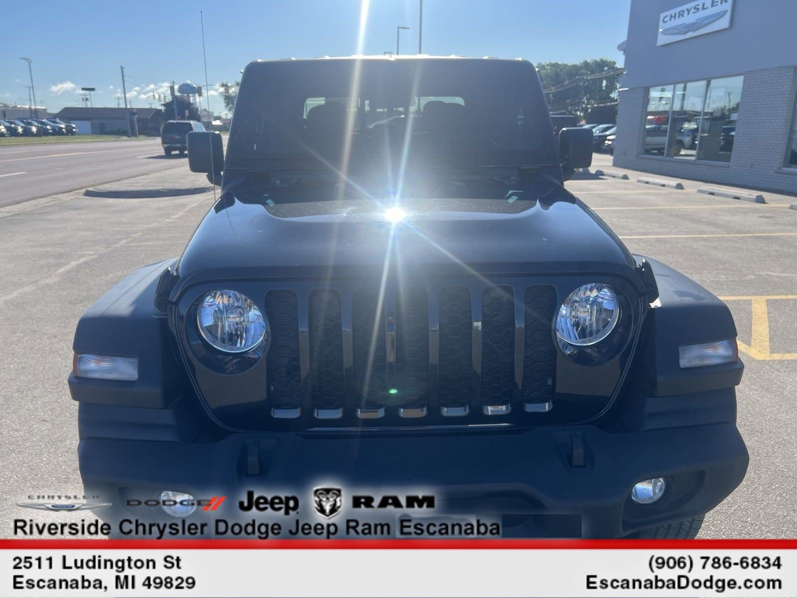 Certified 2021 Jeep Gladiator Sport with VIN 1C6HJTAG6ML532913 for sale in Escanaba, MI