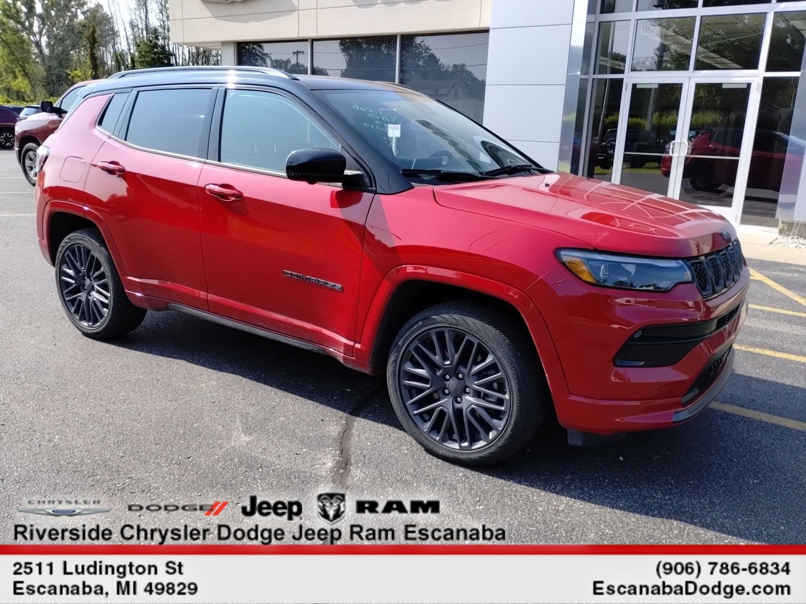 Used 2023 Jeep Compass High Altitude with VIN 3C4NJDCN2PT543235 for sale in Escanaba, MI