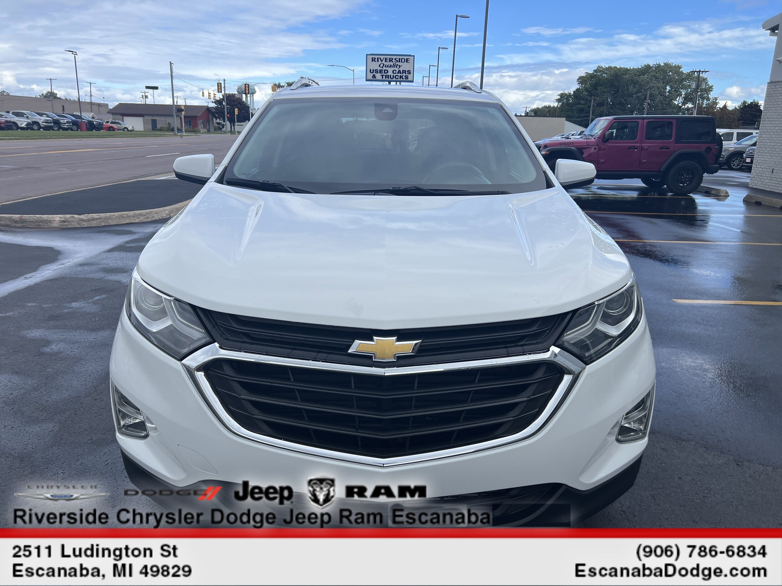2020 Chevrolet Equinox photo 2