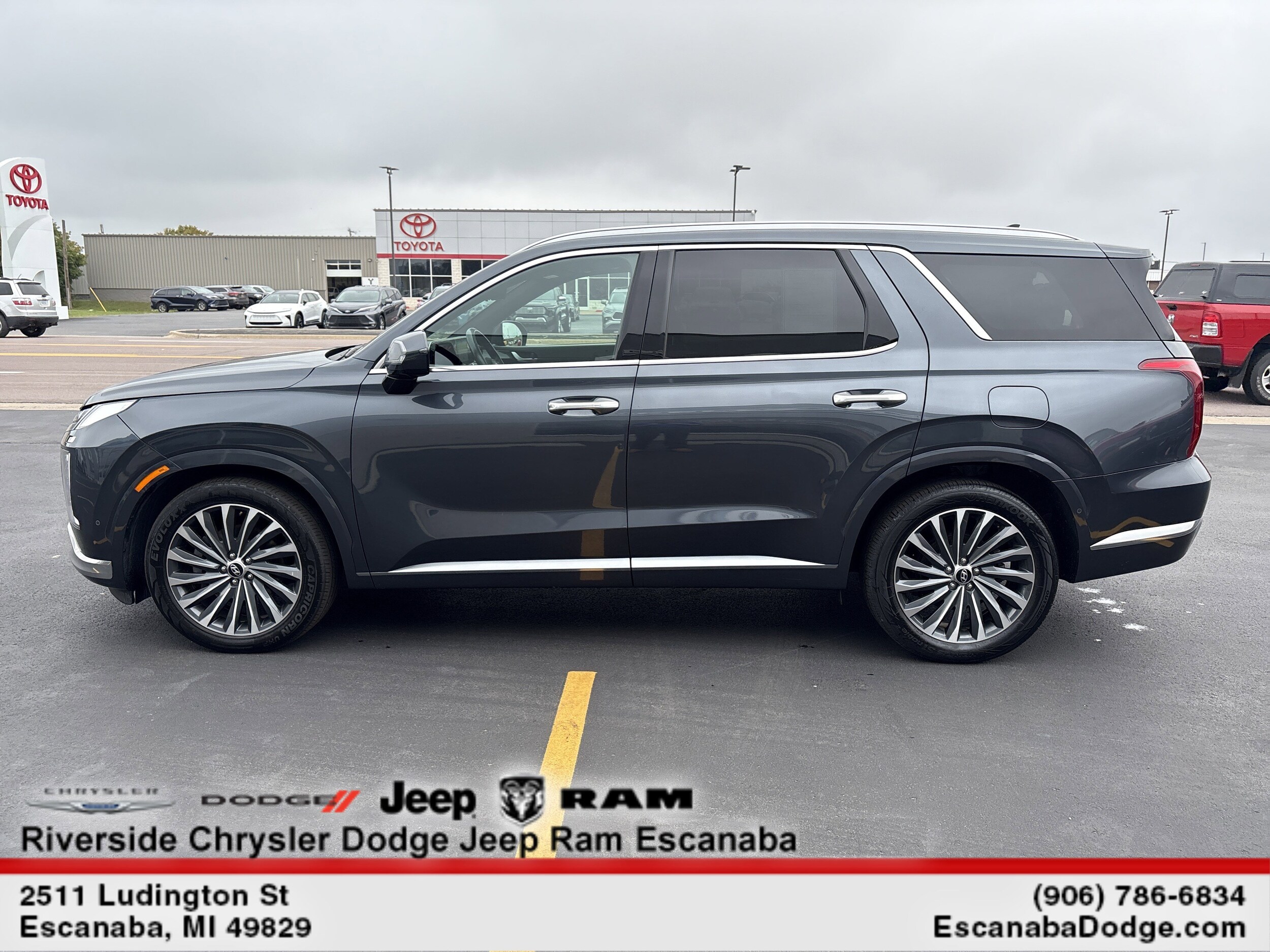 2024 Hyundai Palisade Calligraphy photo 3