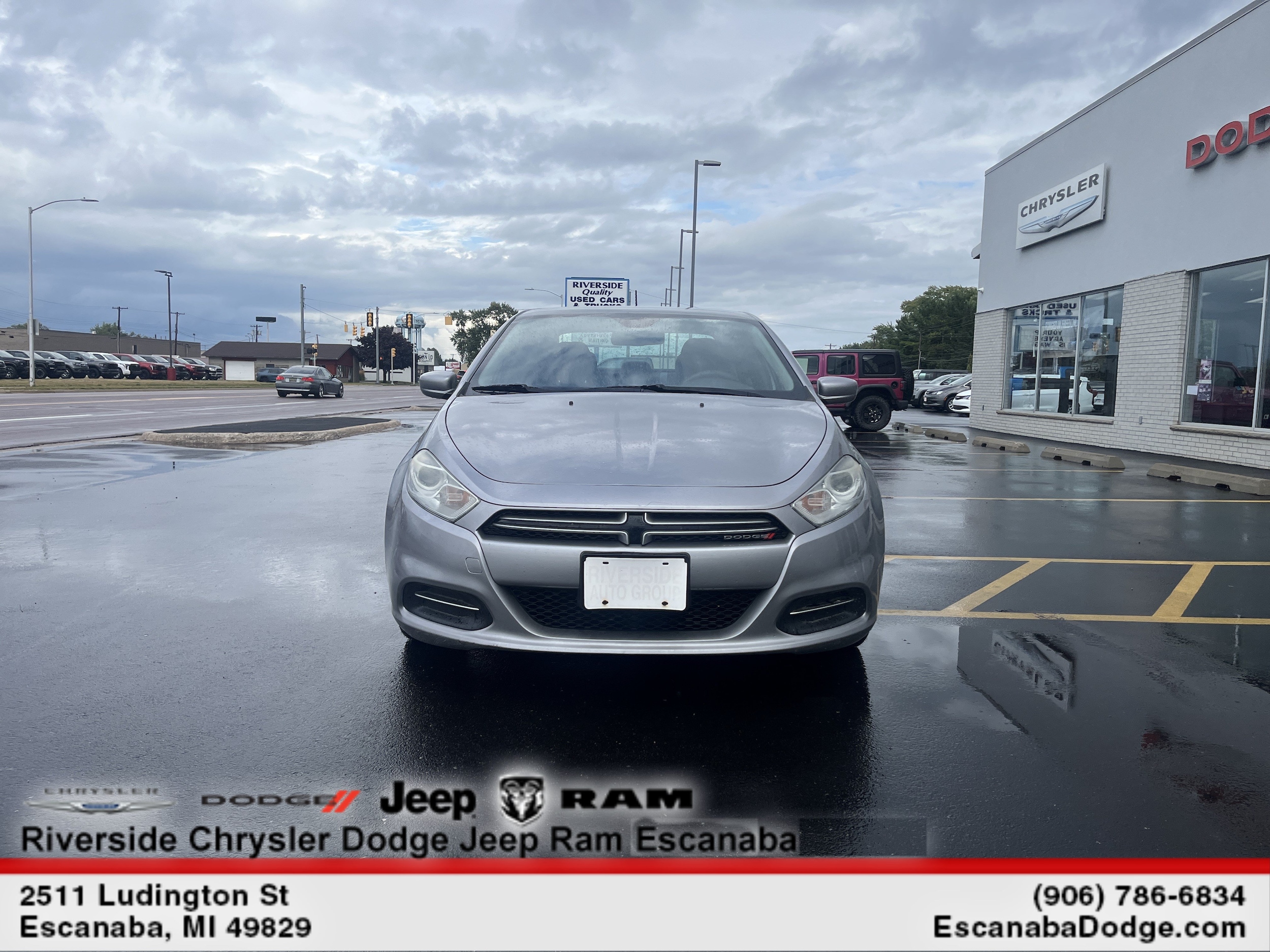 Used 2015 Dodge Dart SE with VIN 1C3CDFAA0FD159943 for sale in Escanaba, MI