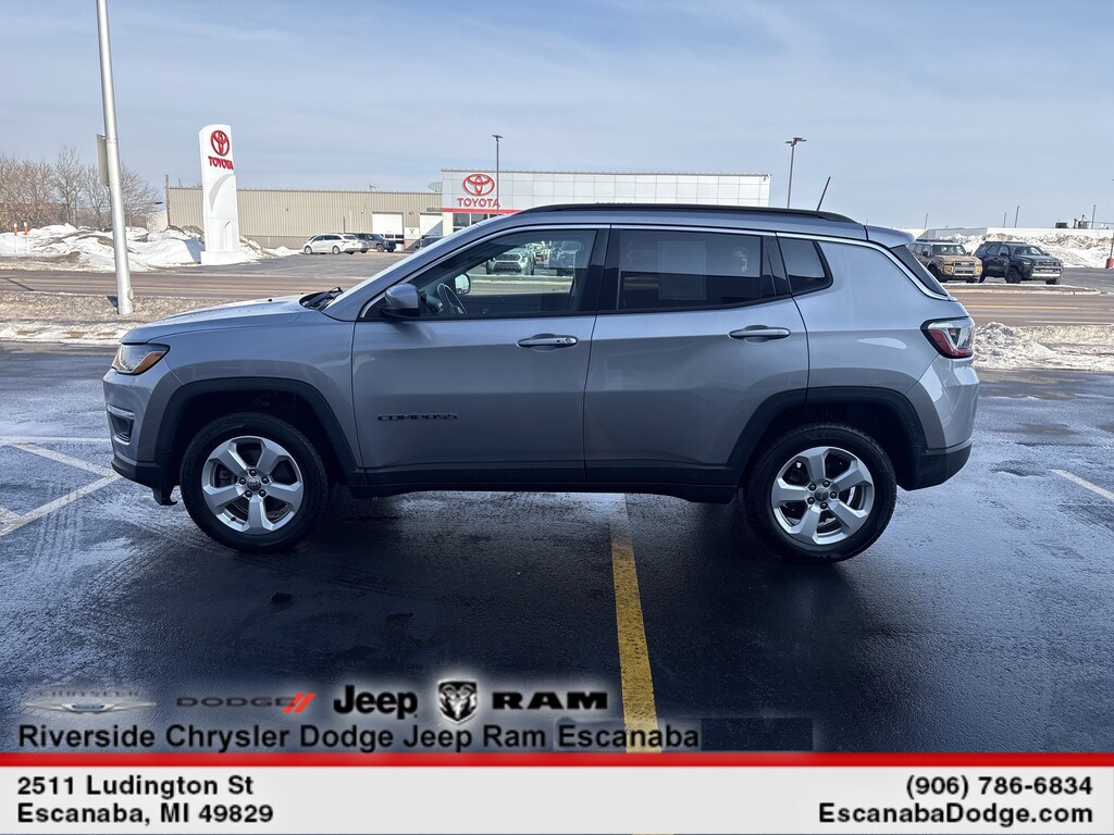 Used 2018 Jeep Compass Latitude 4x4 SUV