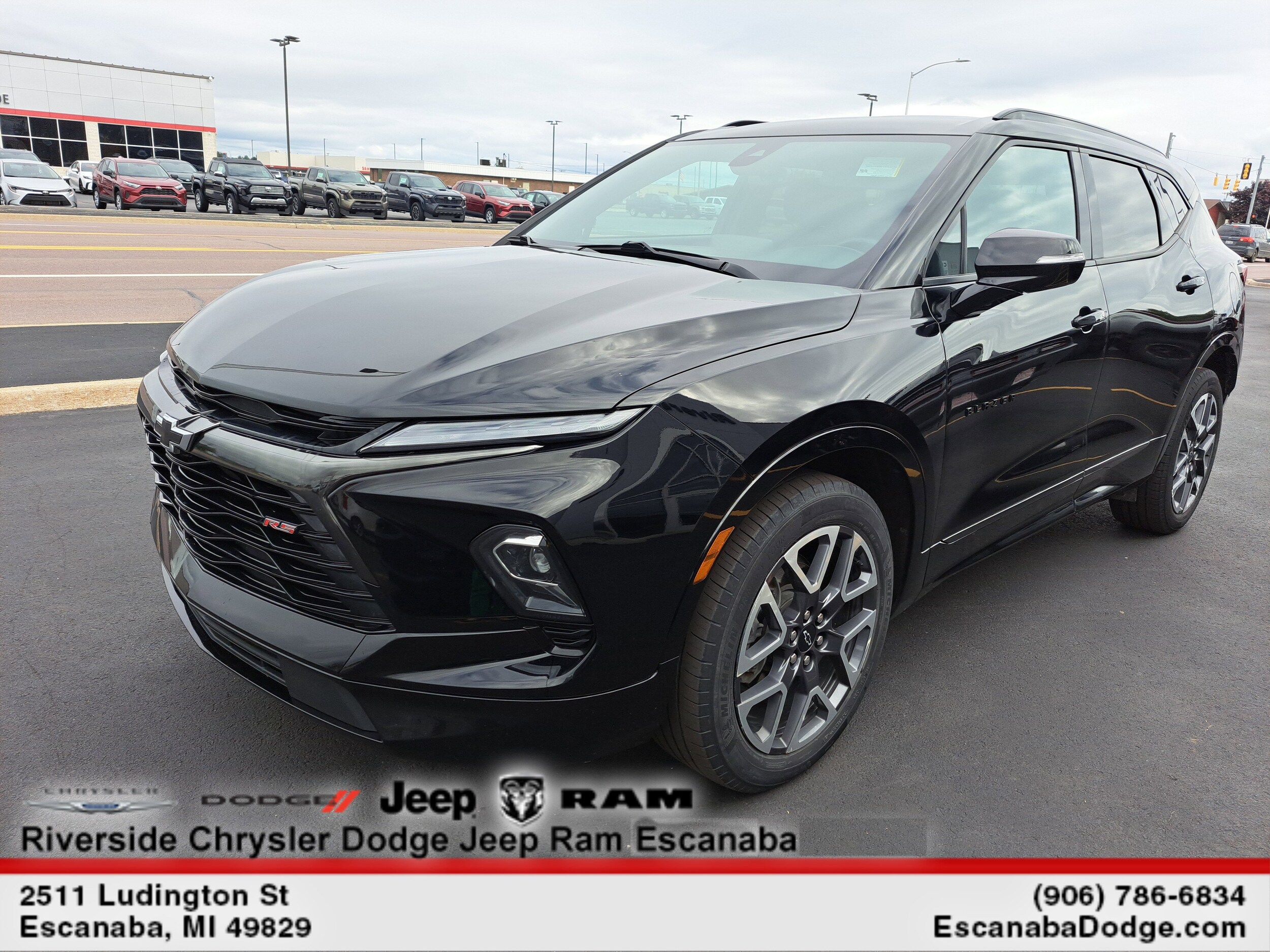 2023 Chevrolet Blazer RS photo 3