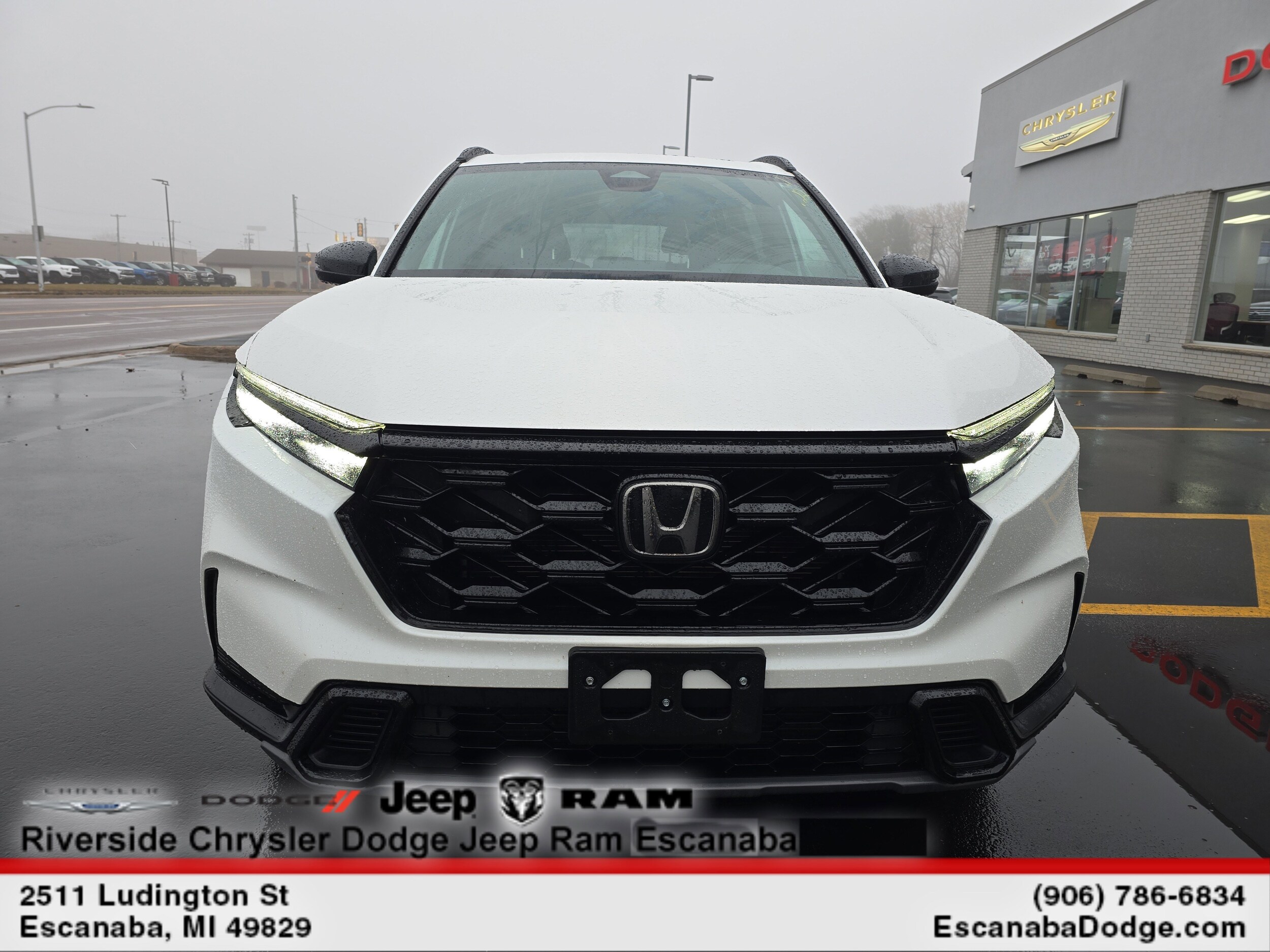 2025 Honda CR-V Hybrid Sport photo 2