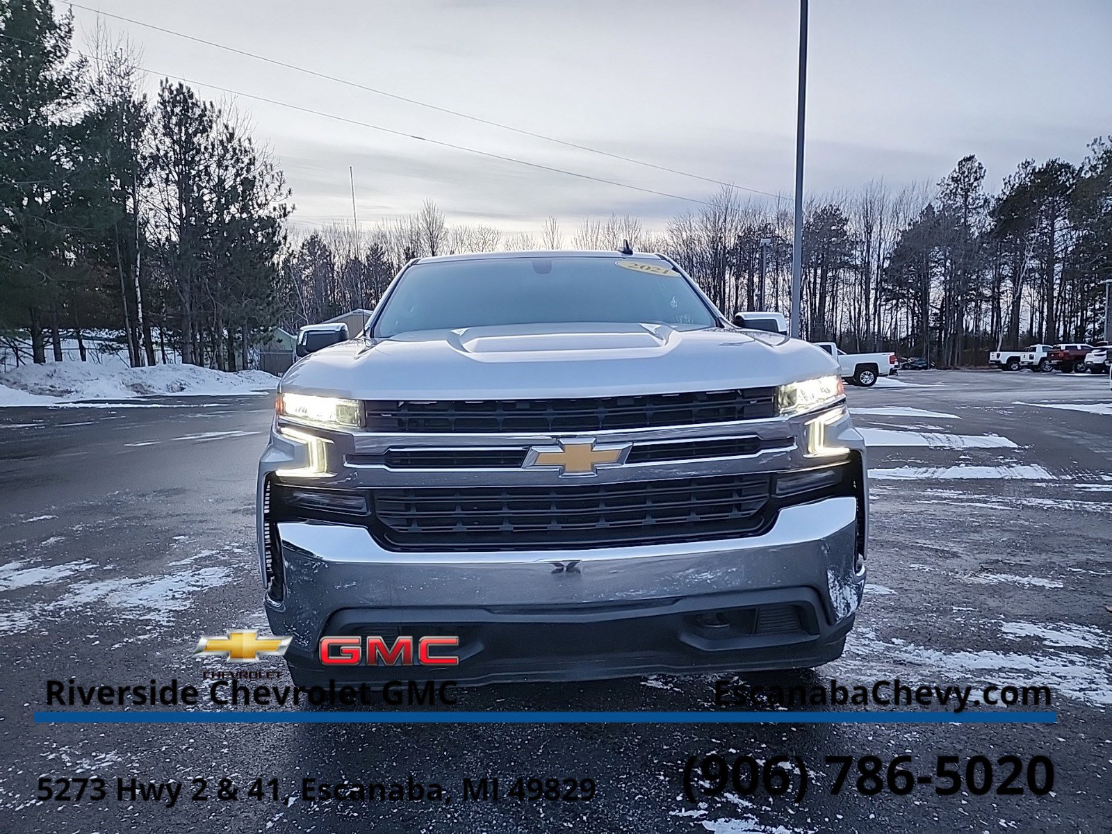 2021 Chevrolet Silverado 1500 LT photo 4