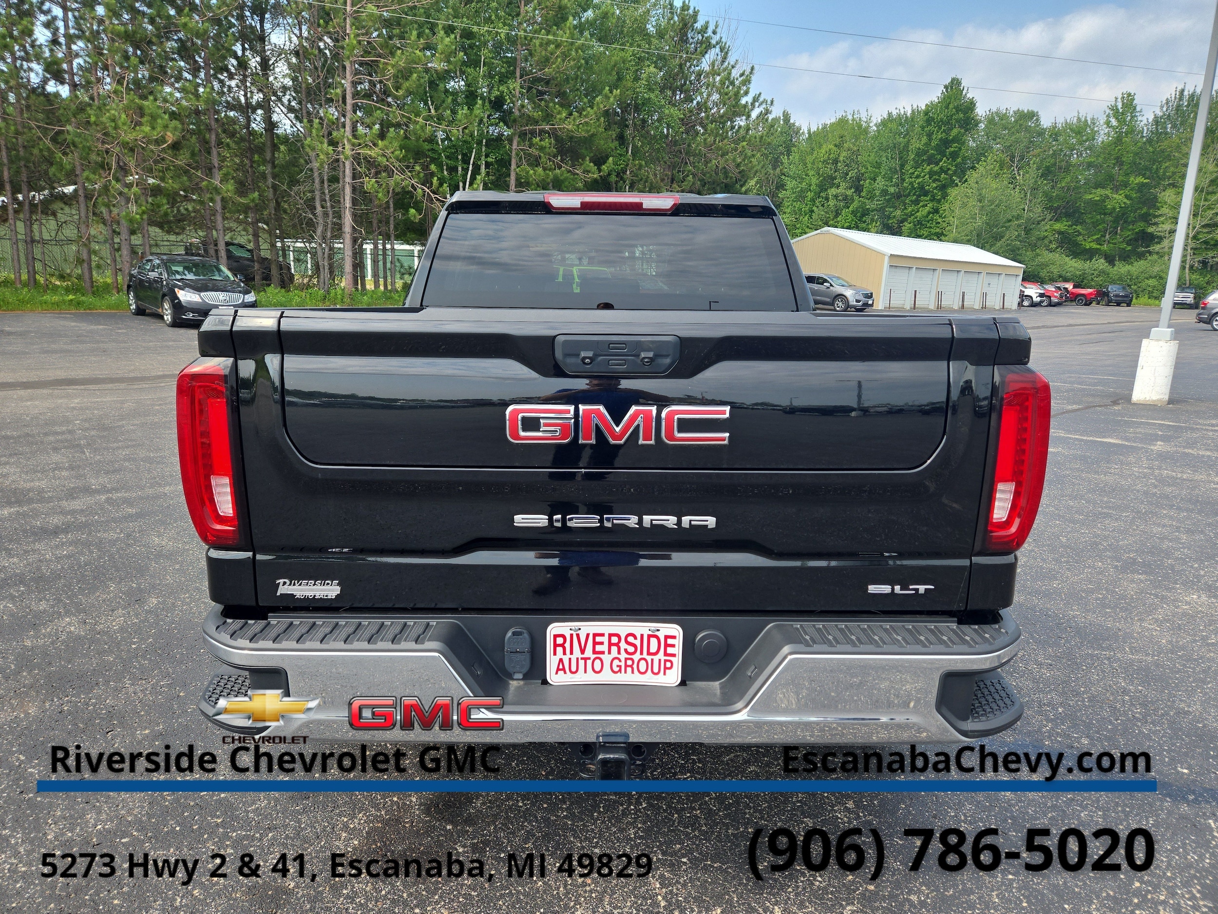 2024 GMC Sierra 1500 SLT - Photo 7