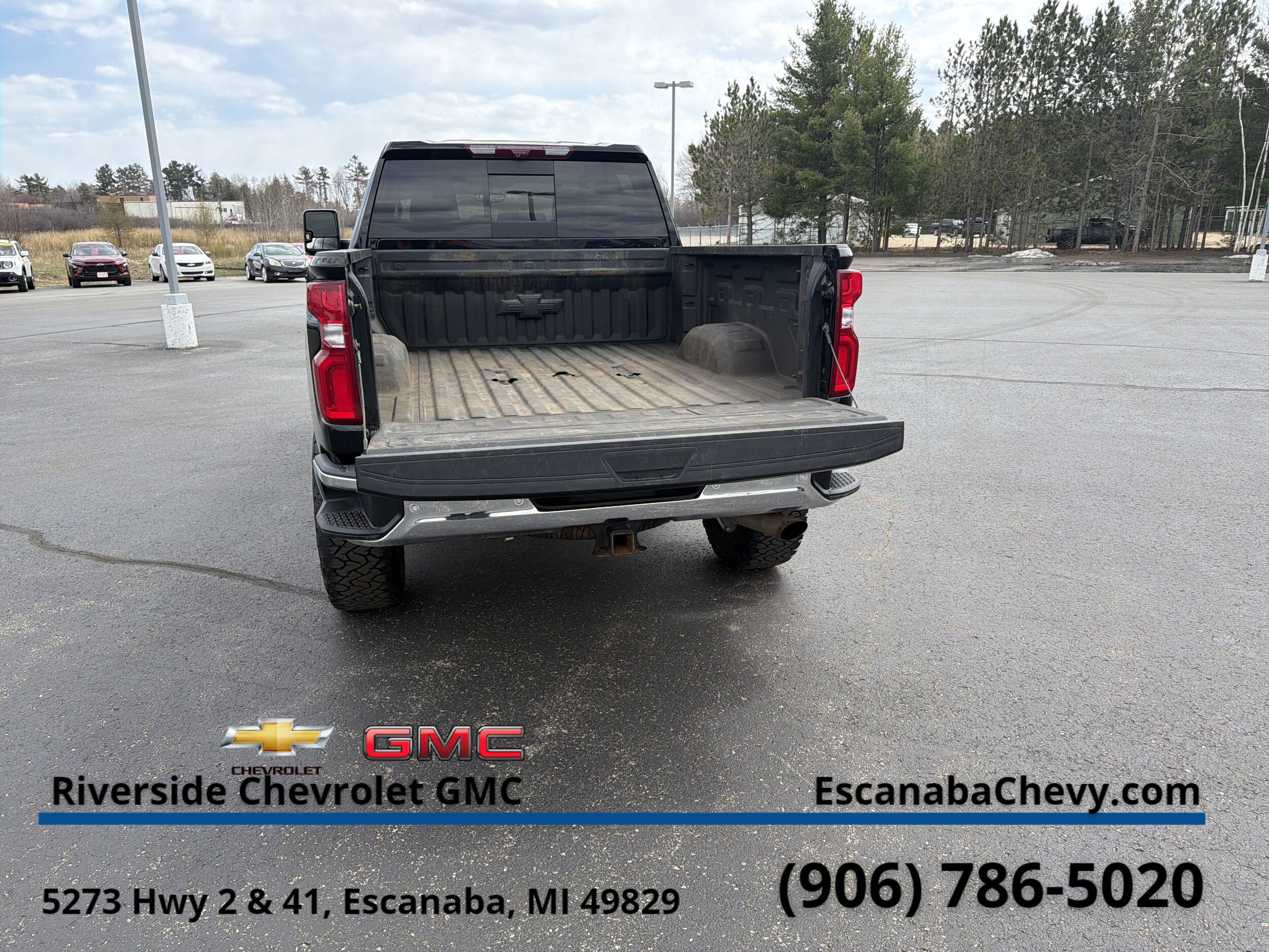 2024 Chevrolet Silverado 3500HD LTZ - Photo 8