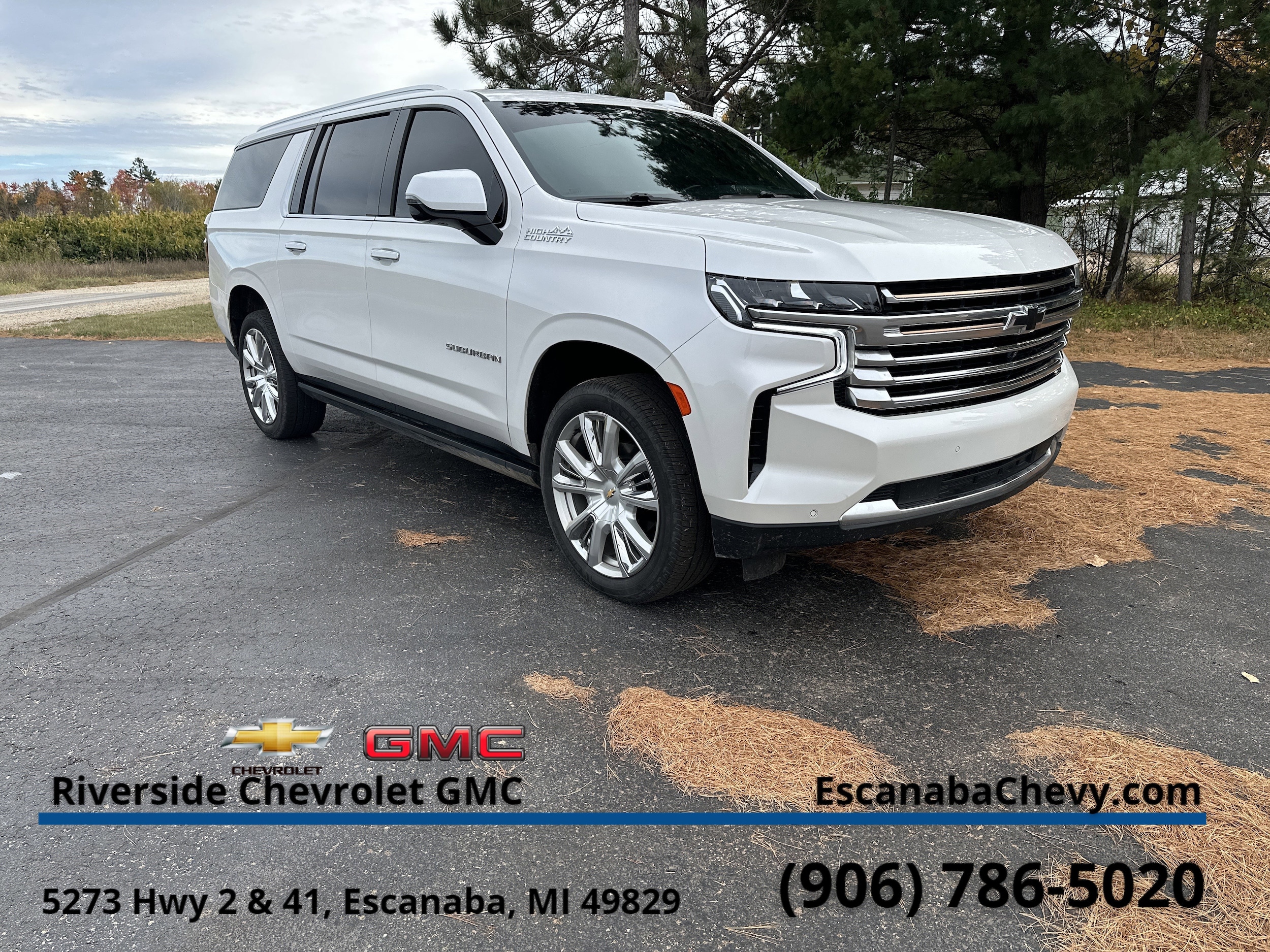 2021 Chevrolet Suburban High Country's photo