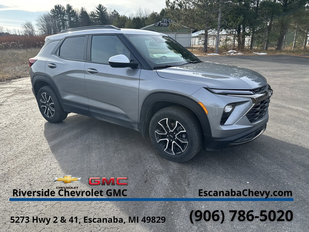 Used 2025 Chevrolet Trailblazer Activ SUV