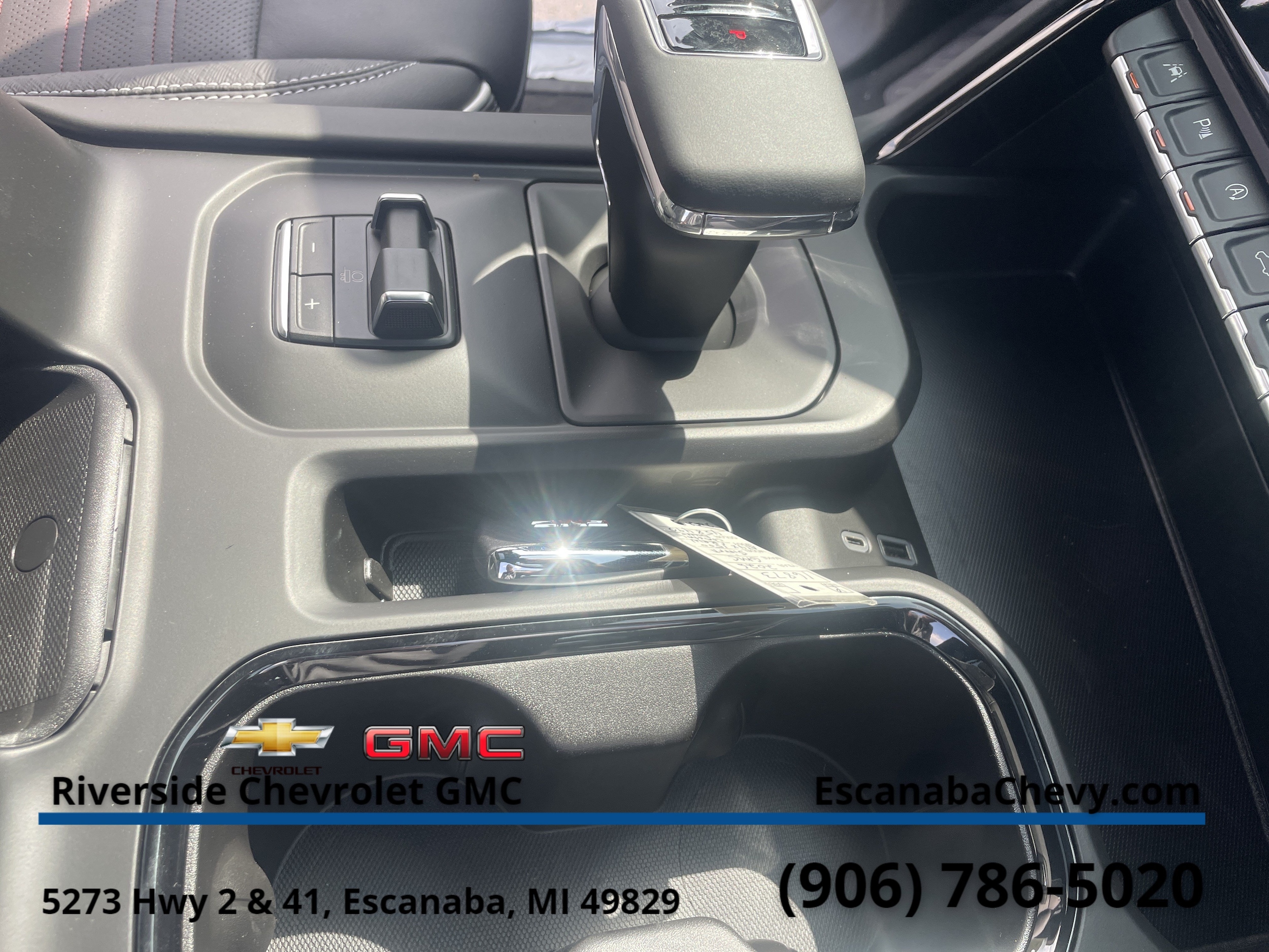 2026 GMC Sierra 1500 AT4X - Photo 30