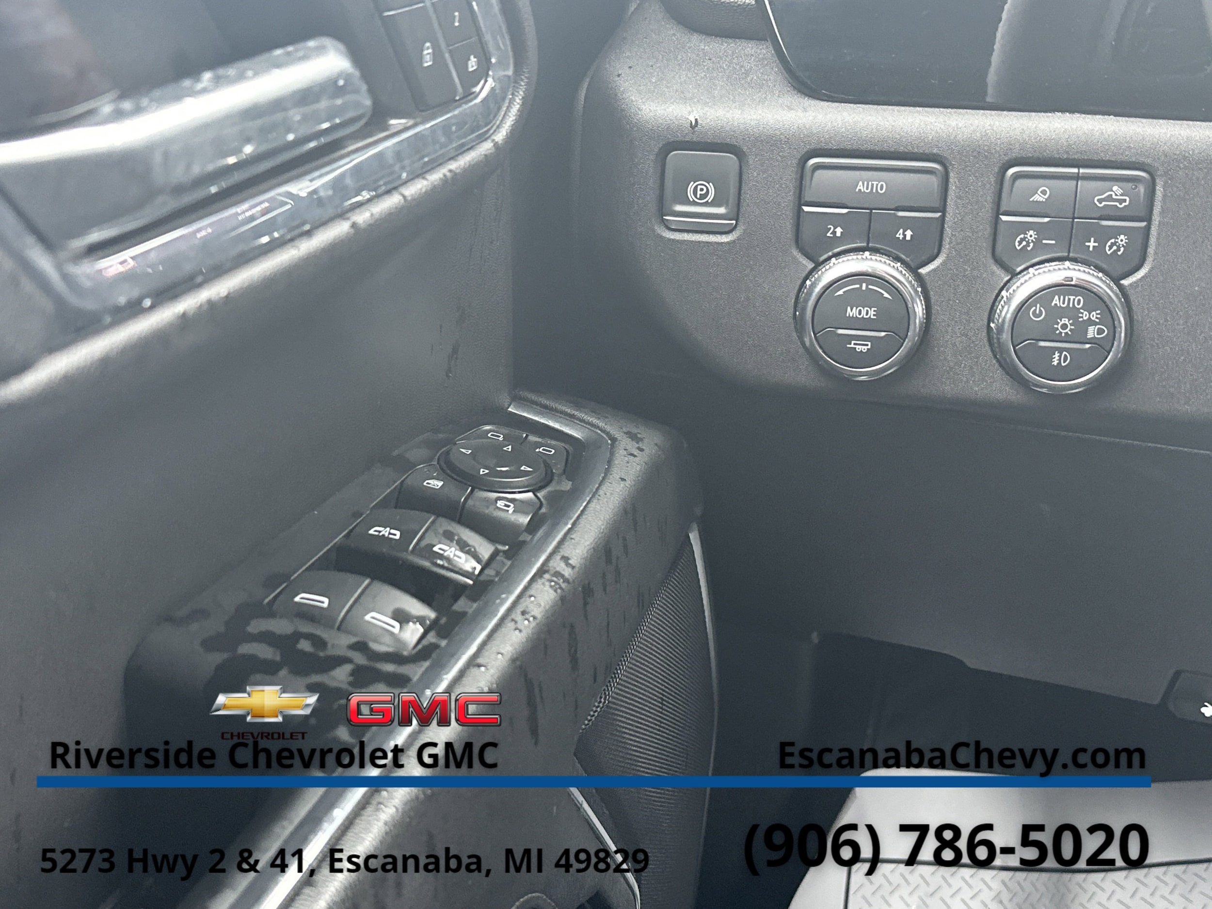 2024 GMC Sierra 1500 SLT - Photo 24