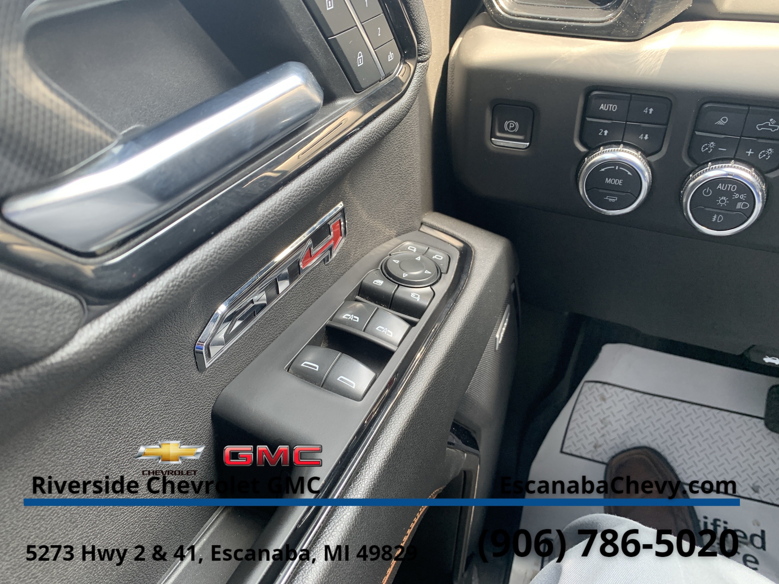 2024 GMC Sierra 1500 AT4 - Photo 24