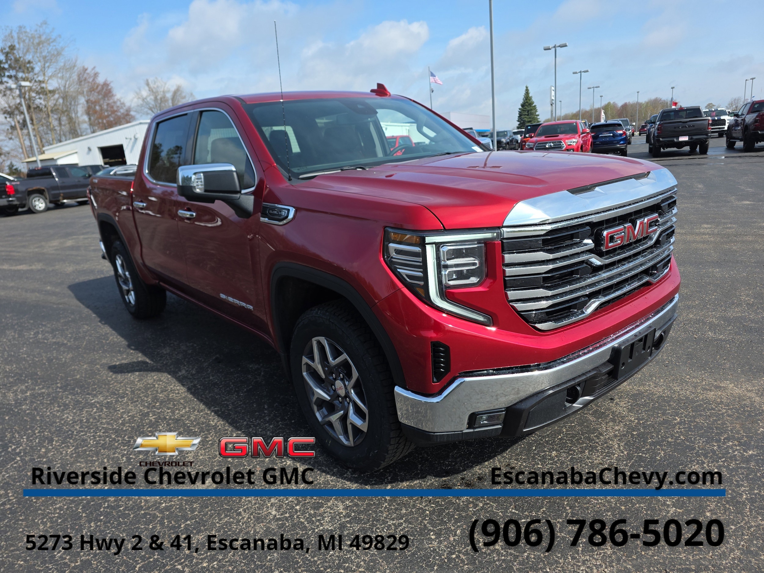 2026 GMC Sierra 4WD Crew Cab Short Box SLT's photo