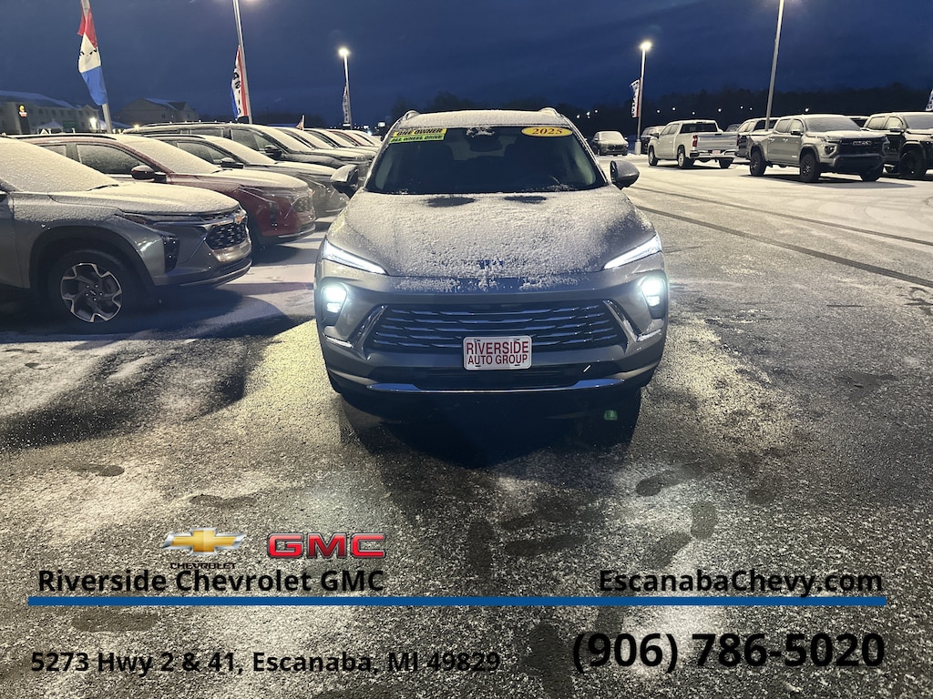 Used 2025 Buick Envision Preferred SUV