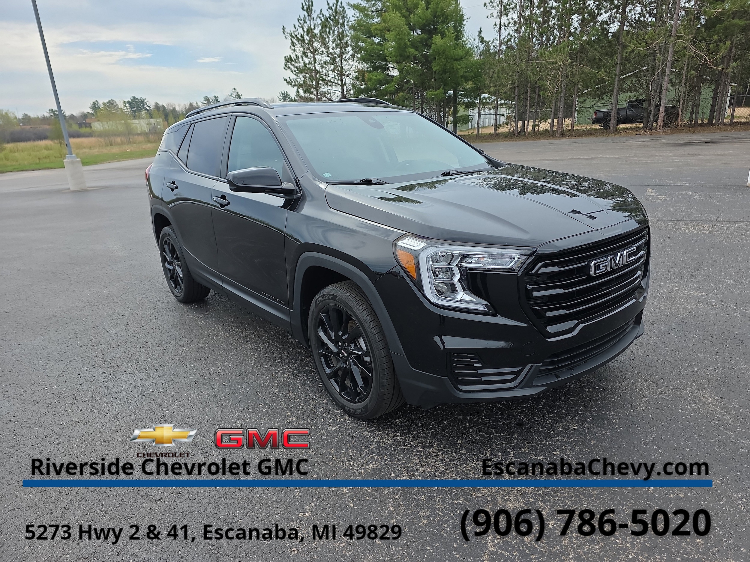 2023 GMC Terrain SLE AWD's photo