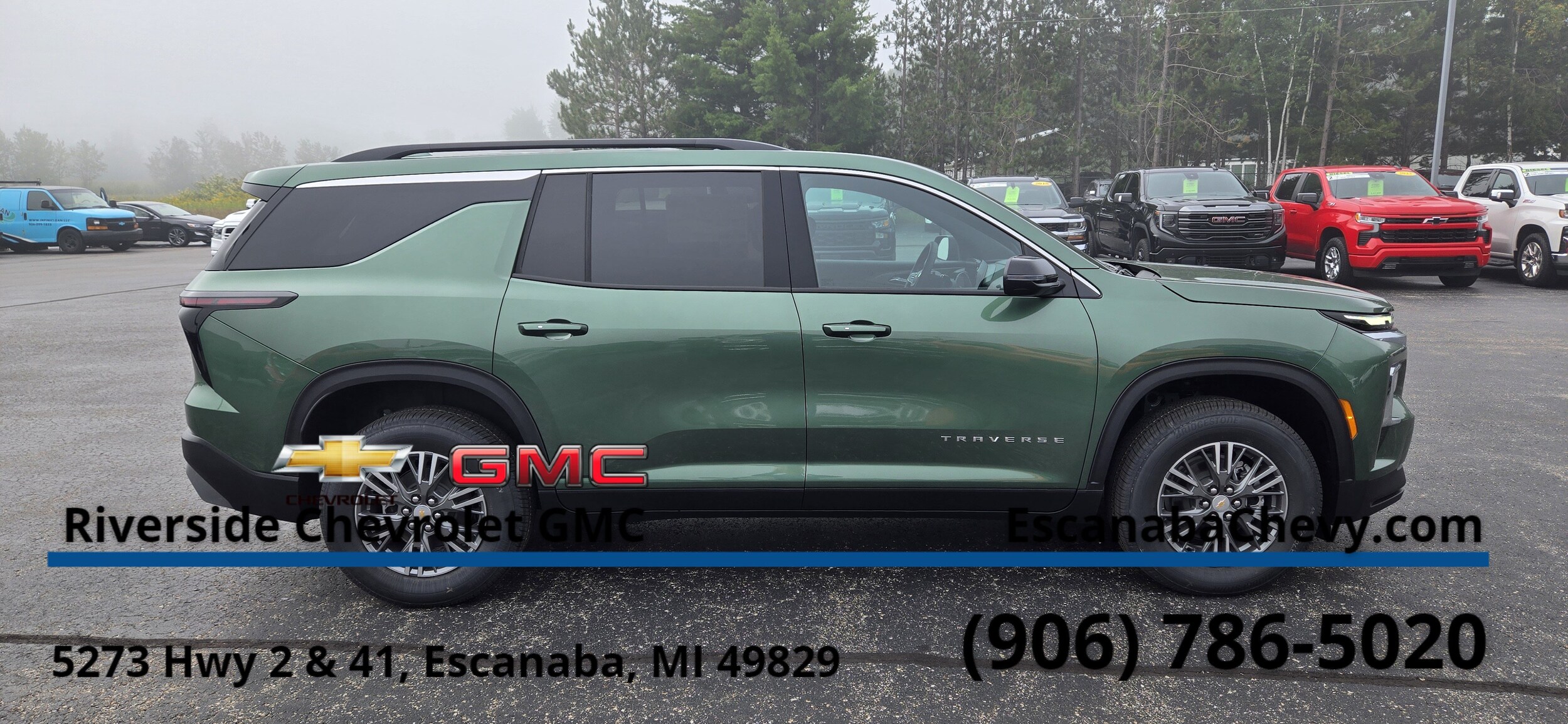 2027 Chevrolet Traverse LT - Photo 10