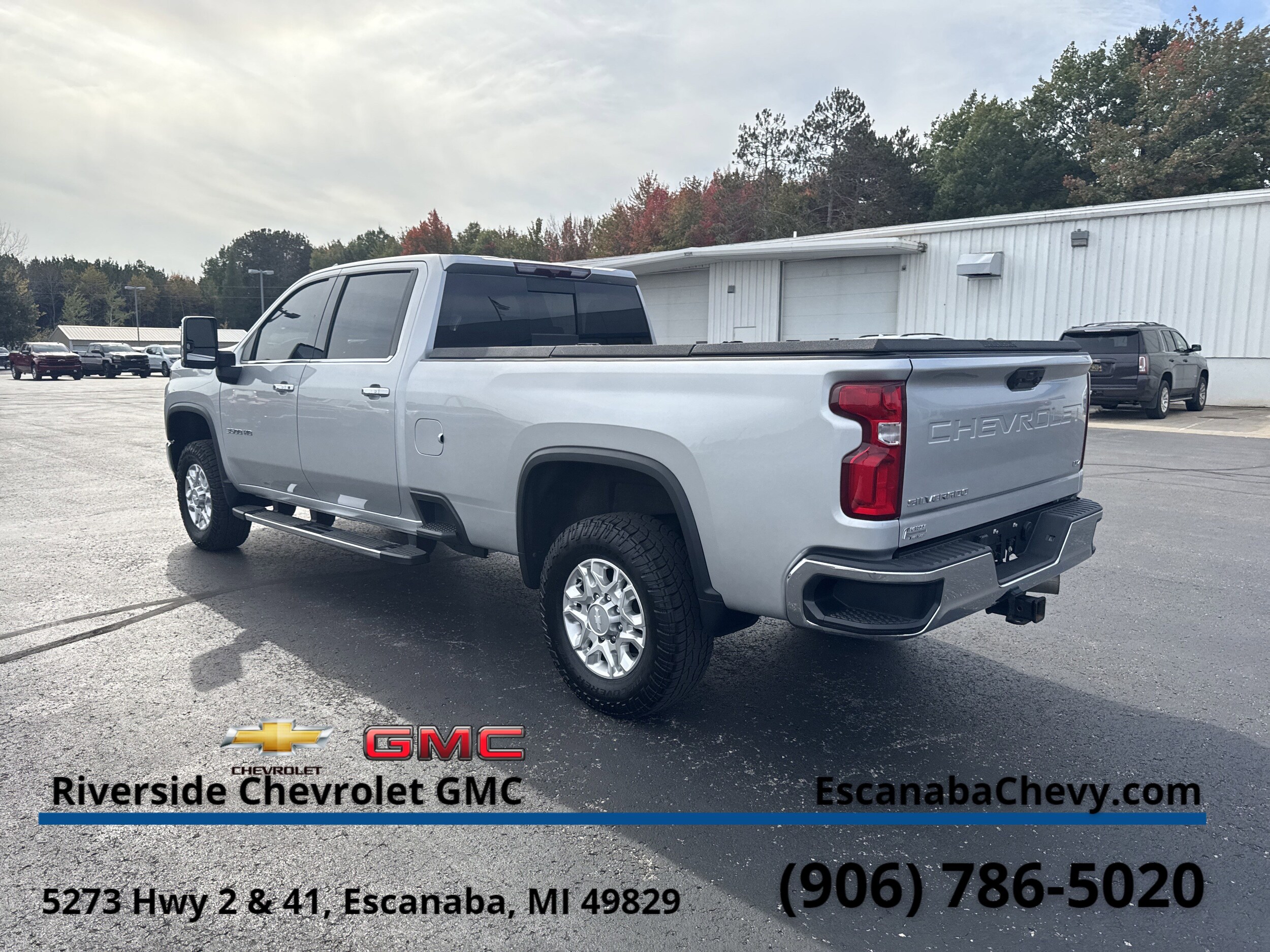 2020 Chevrolet Silverado 3500HD LTZ photo 4