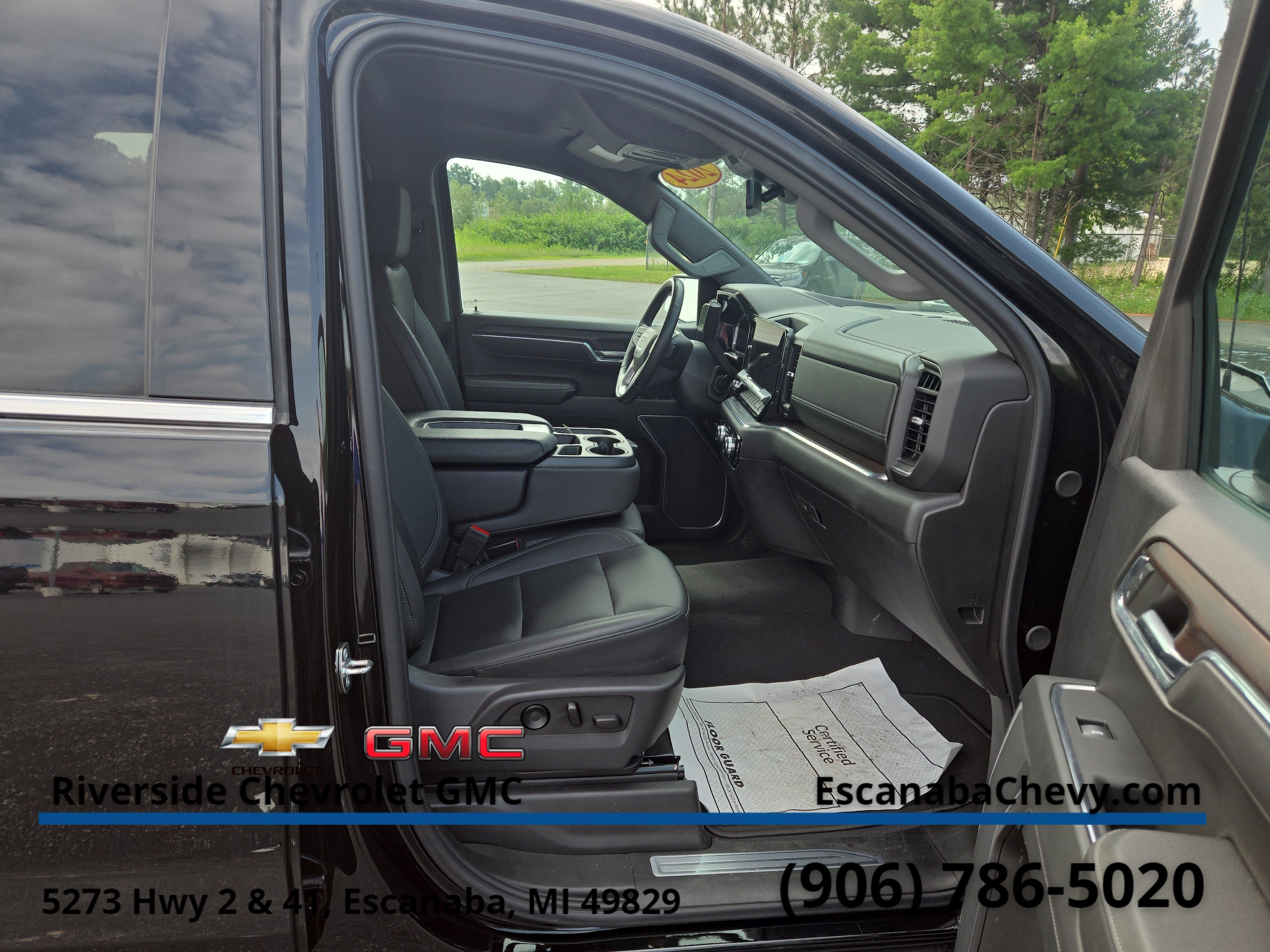 2024 GMC Sierra 1500 SLT - Photo 26