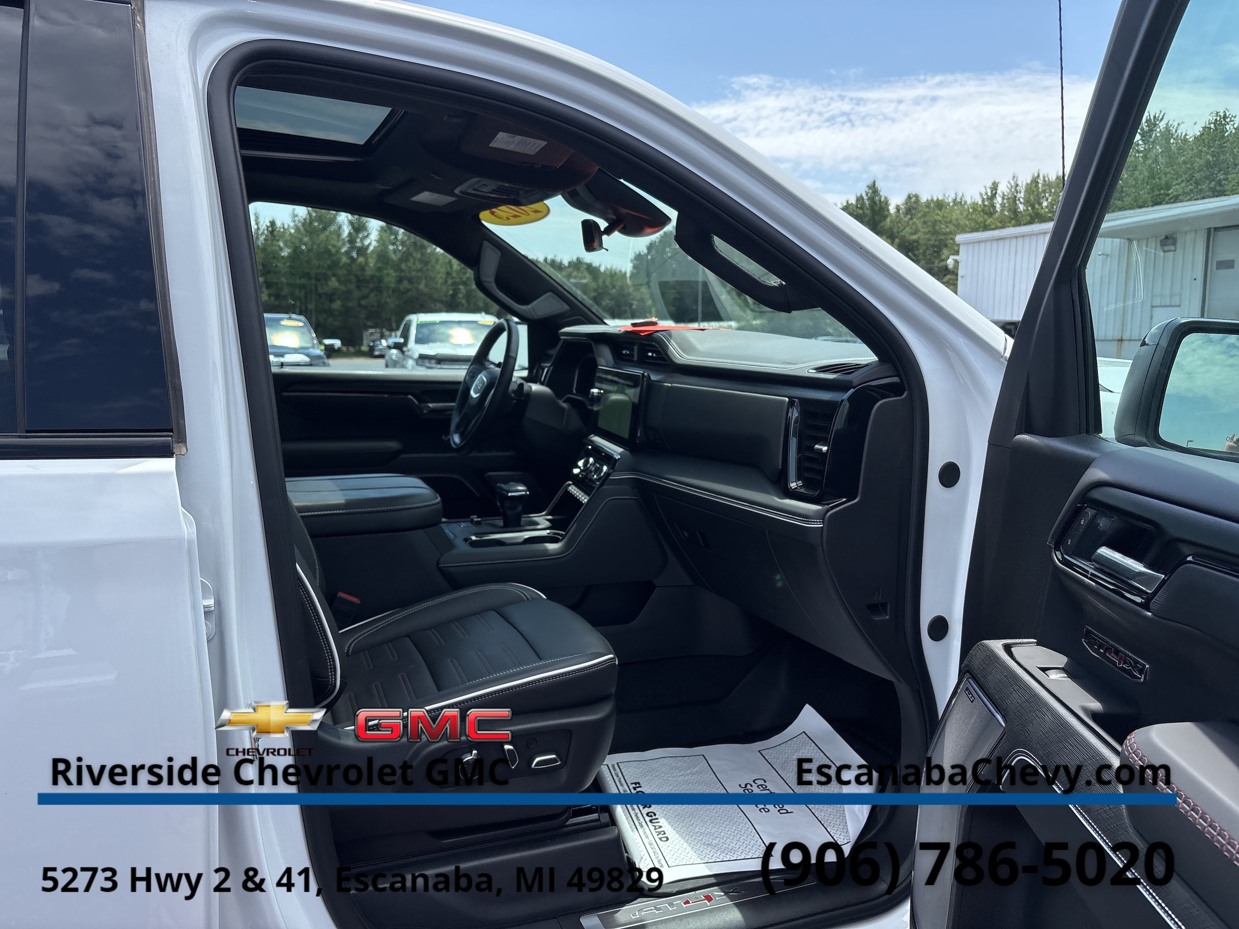 2025 GMC Sierra 1500 AT4X - Photo 27