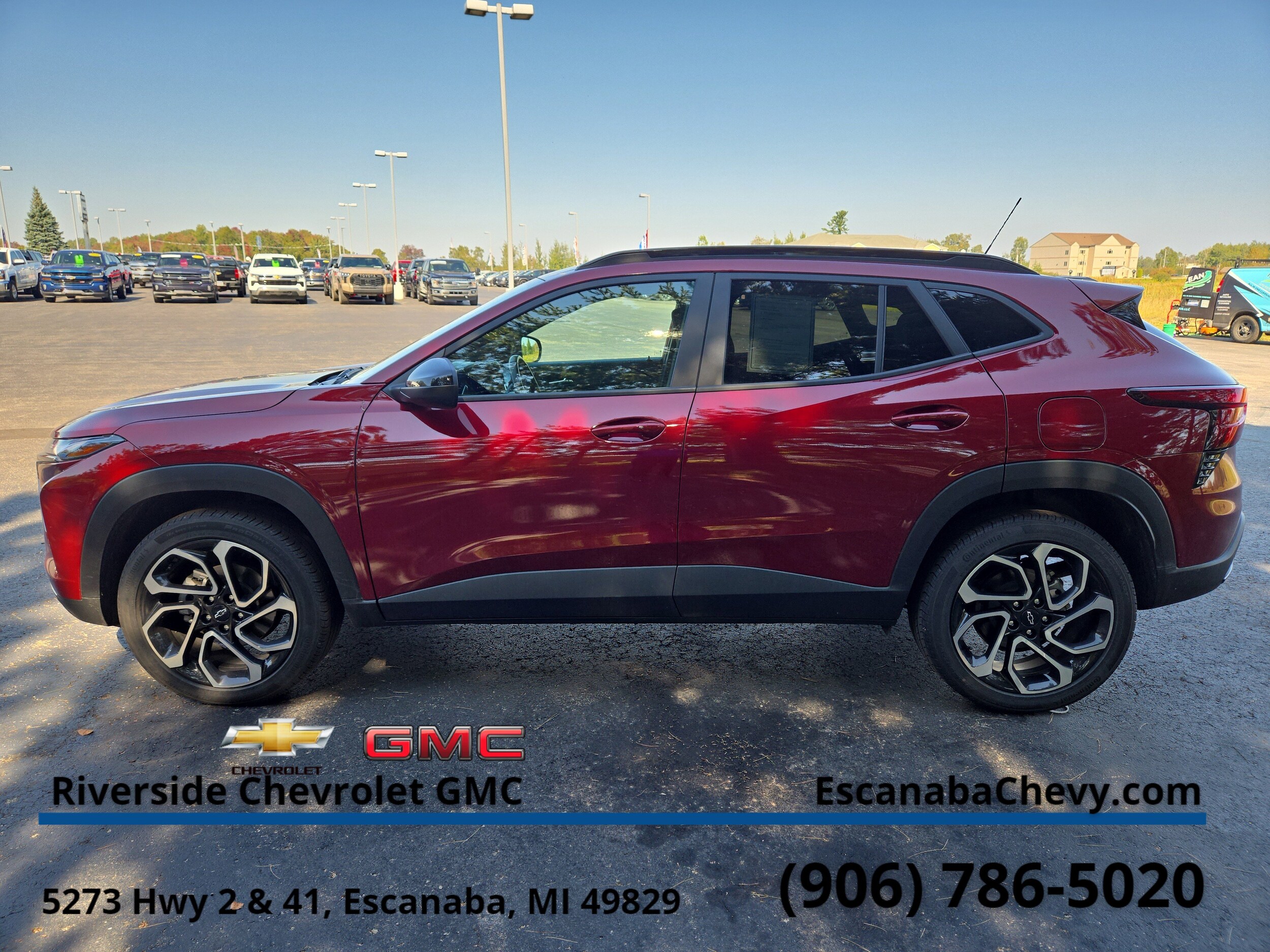 2024 Chevrolet Trax photo 3