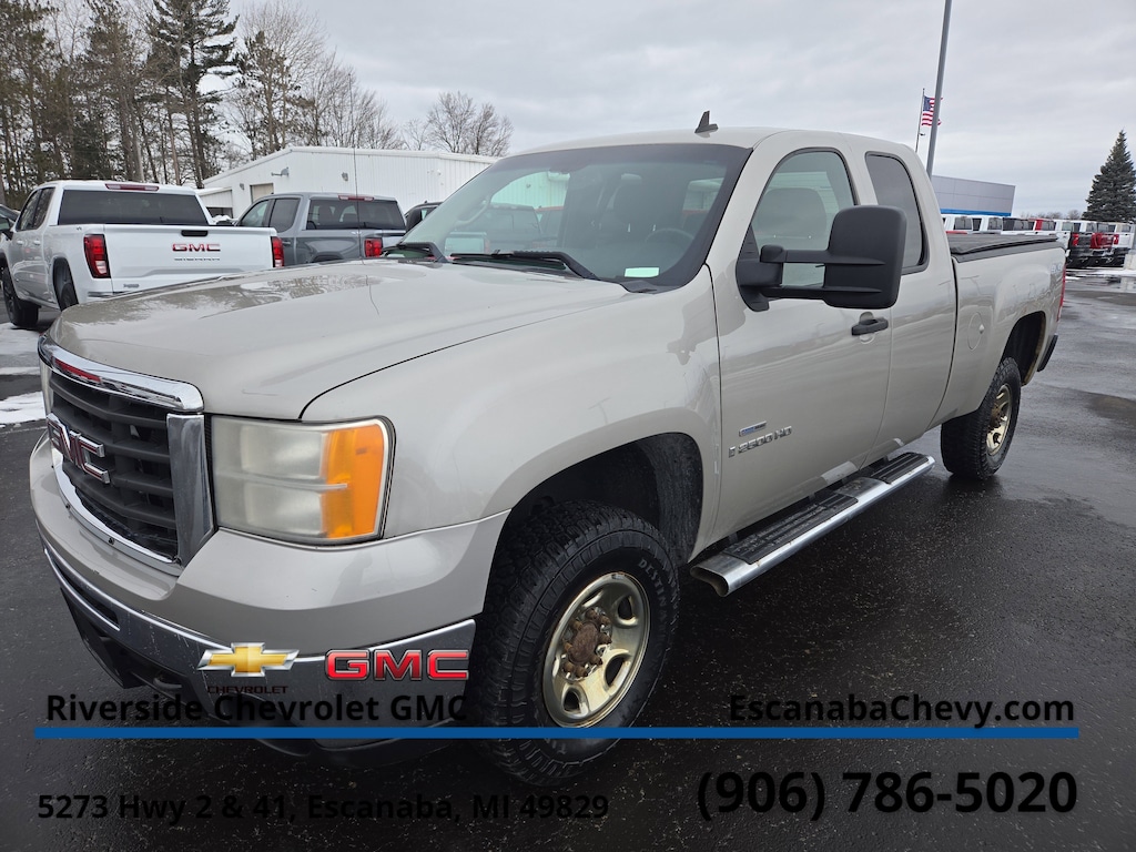 Used 2009 GMC Sierra 2500 HD SLE Truck