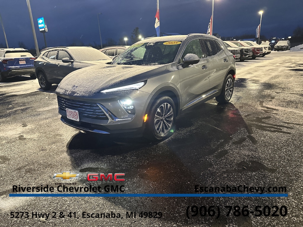 Used 2025 Buick Envision Preferred SUV