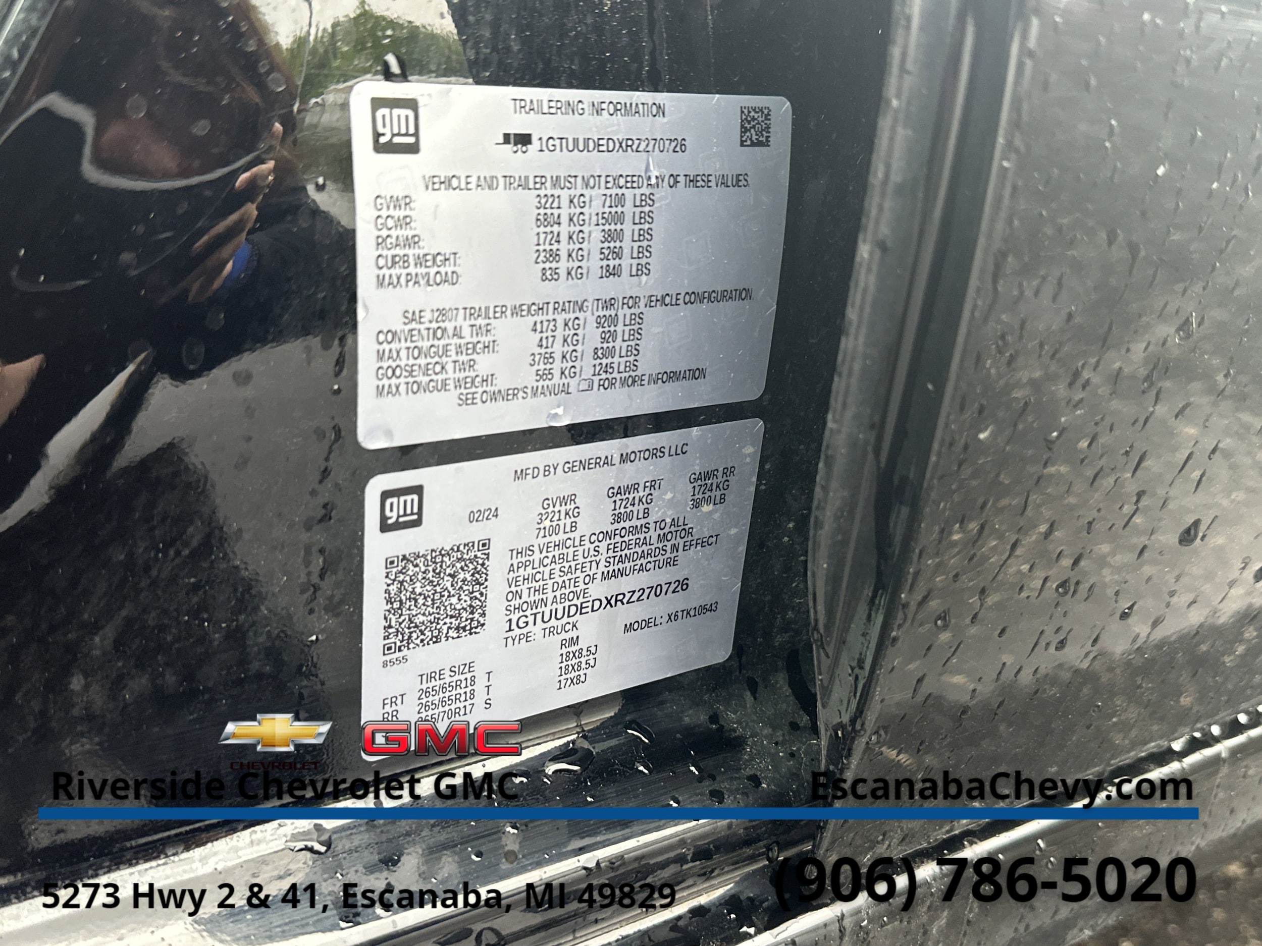 2024 GMC Sierra 1500 SLT - Photo 25