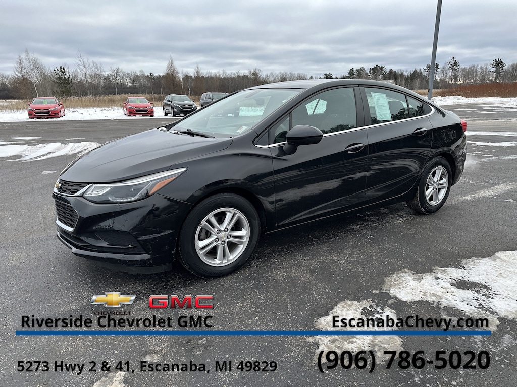 Certified 2017 Chevrolet Cruze LT Car