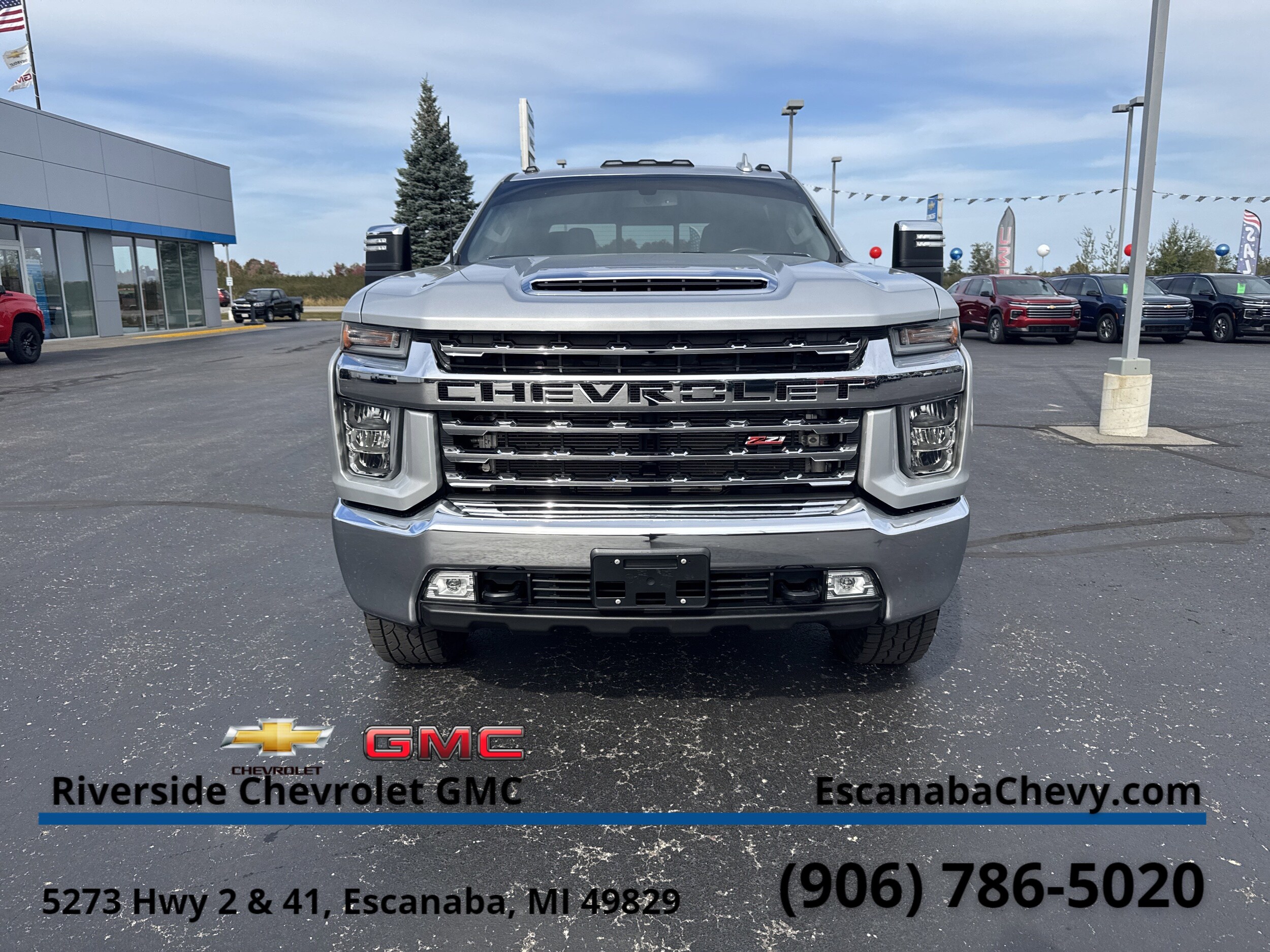 2020 Chevrolet Silverado 3500HD LTZ photo 2