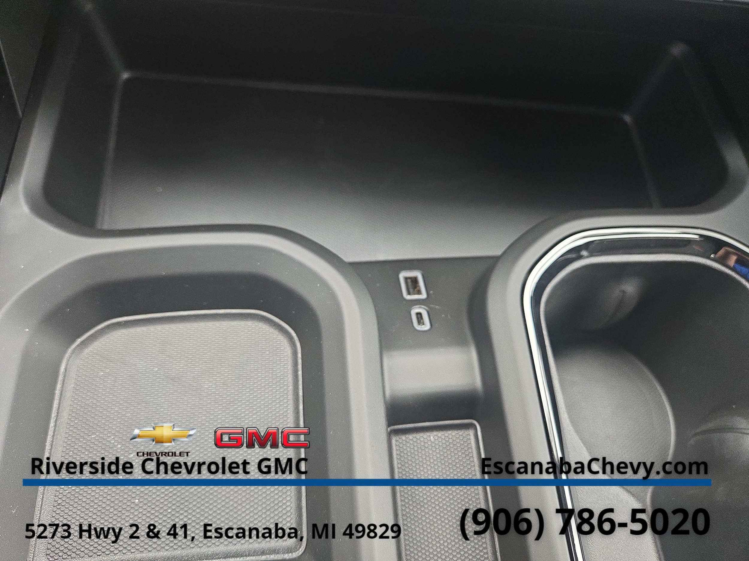 2026 GMC Sierra 2500HD AT4 - Photo 18