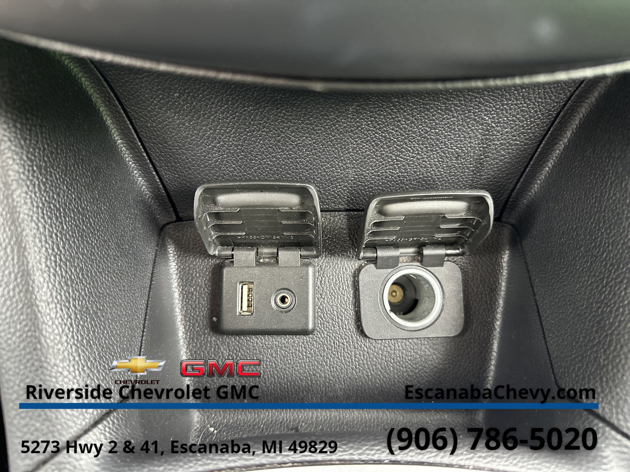 2017 Chevrolet Cruze LT - Photo 18