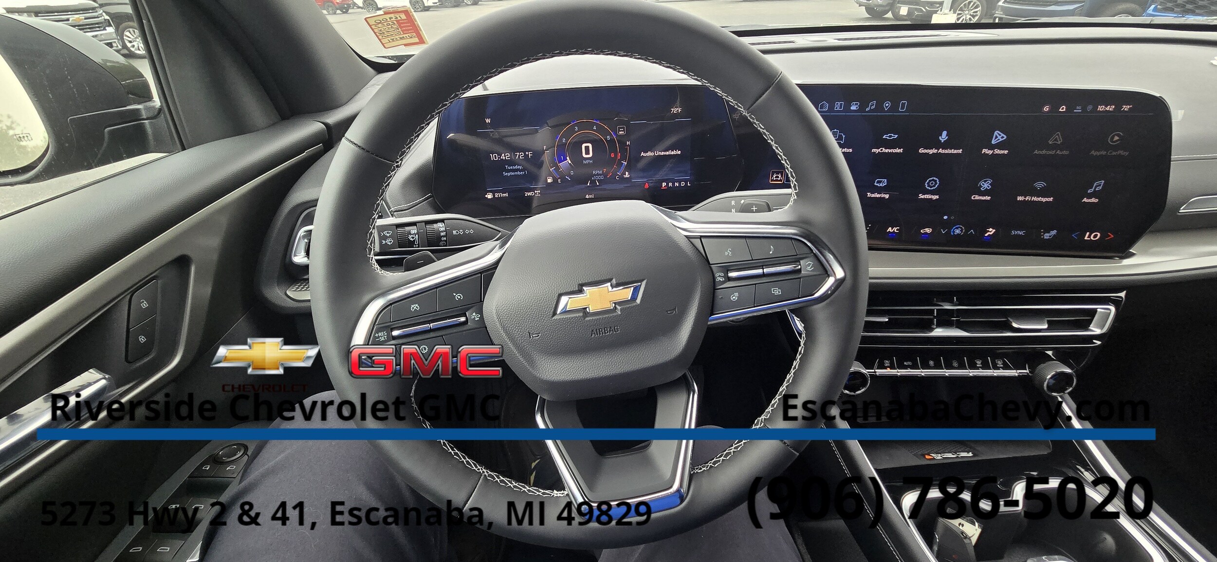 2027 Chevrolet Traverse LT - Photo 19
