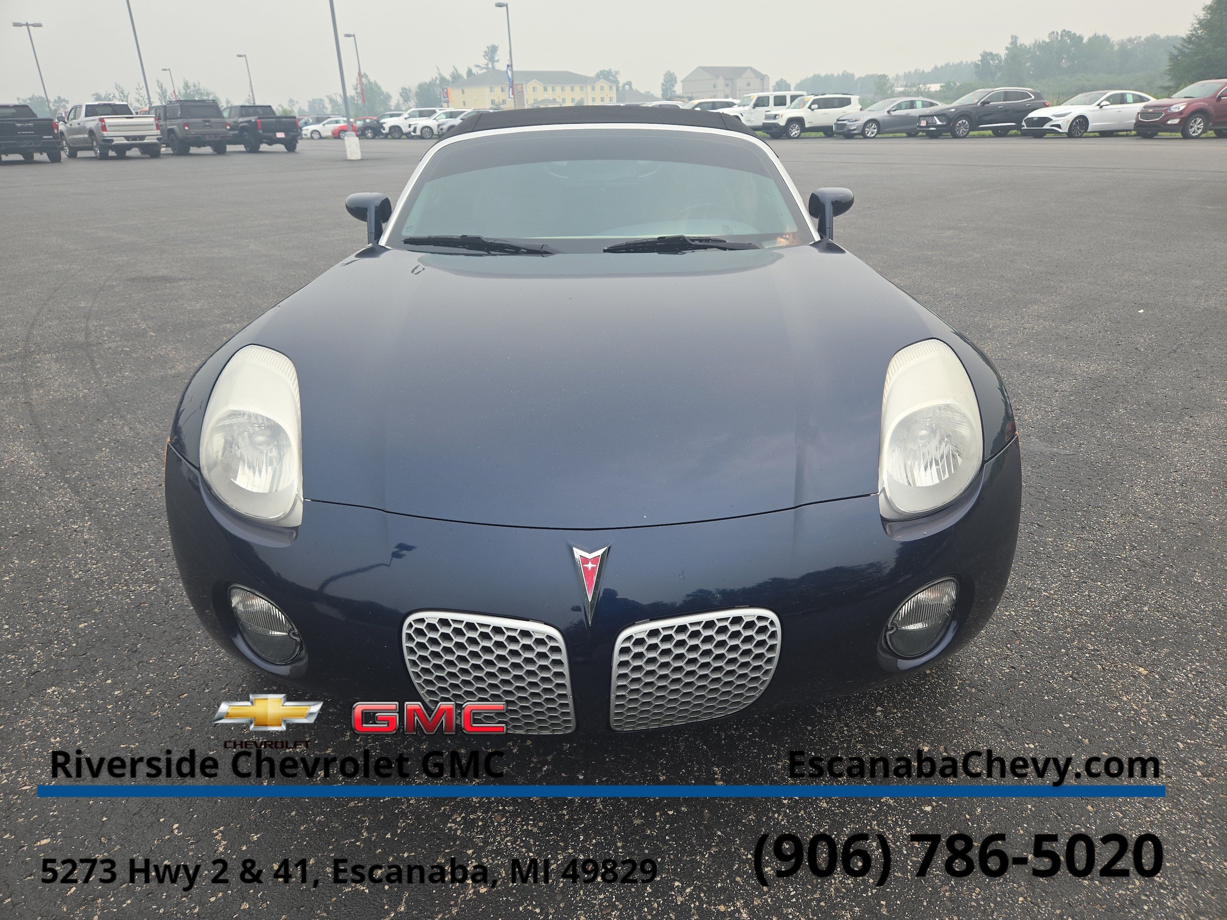 Used 2006 Pontiac Solstice Base with VIN 1G2MB35B16Y116300 for sale in Escanaba, MI