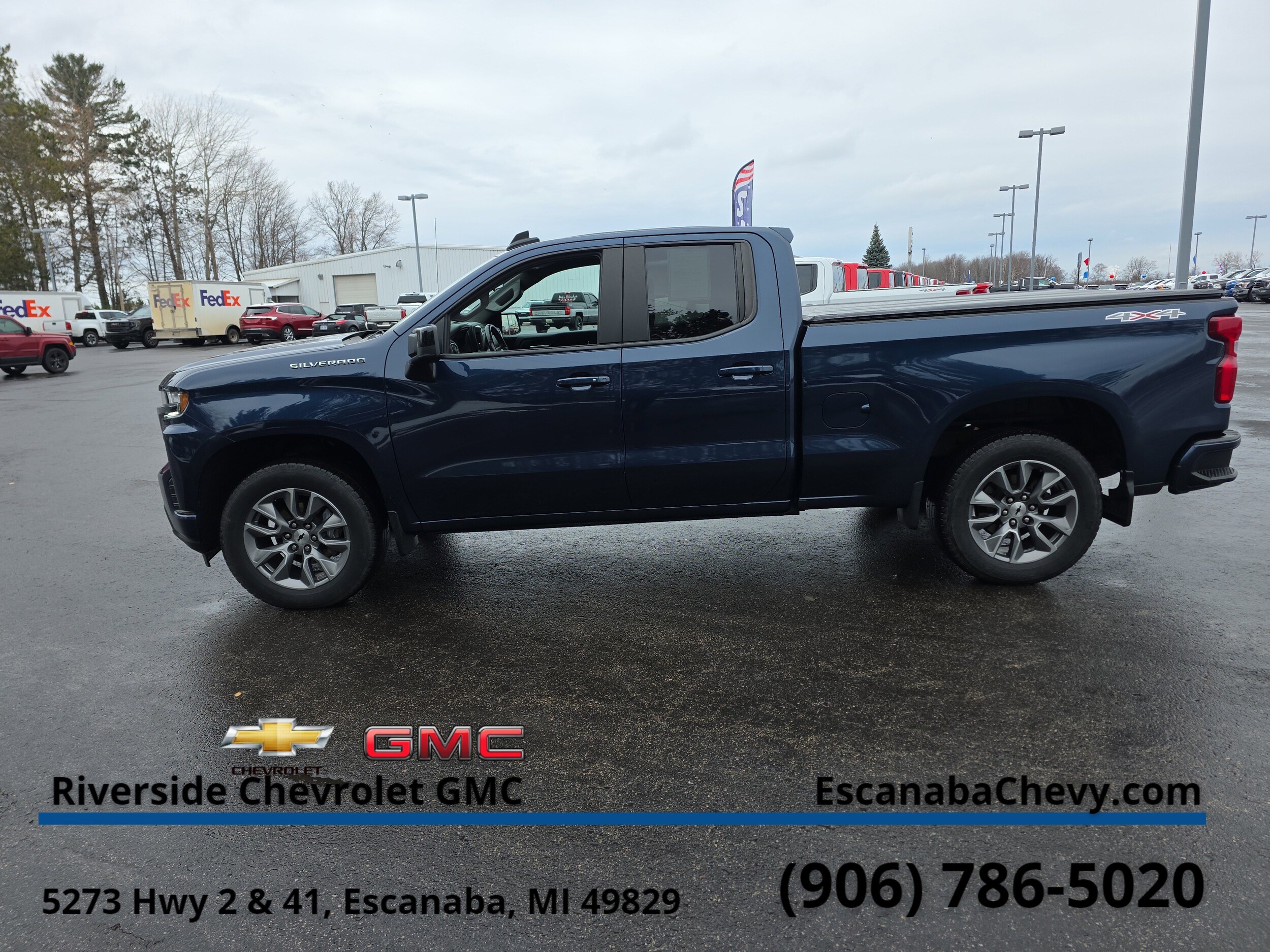 2021 Chevrolet Silverado 1500 RST photo 4