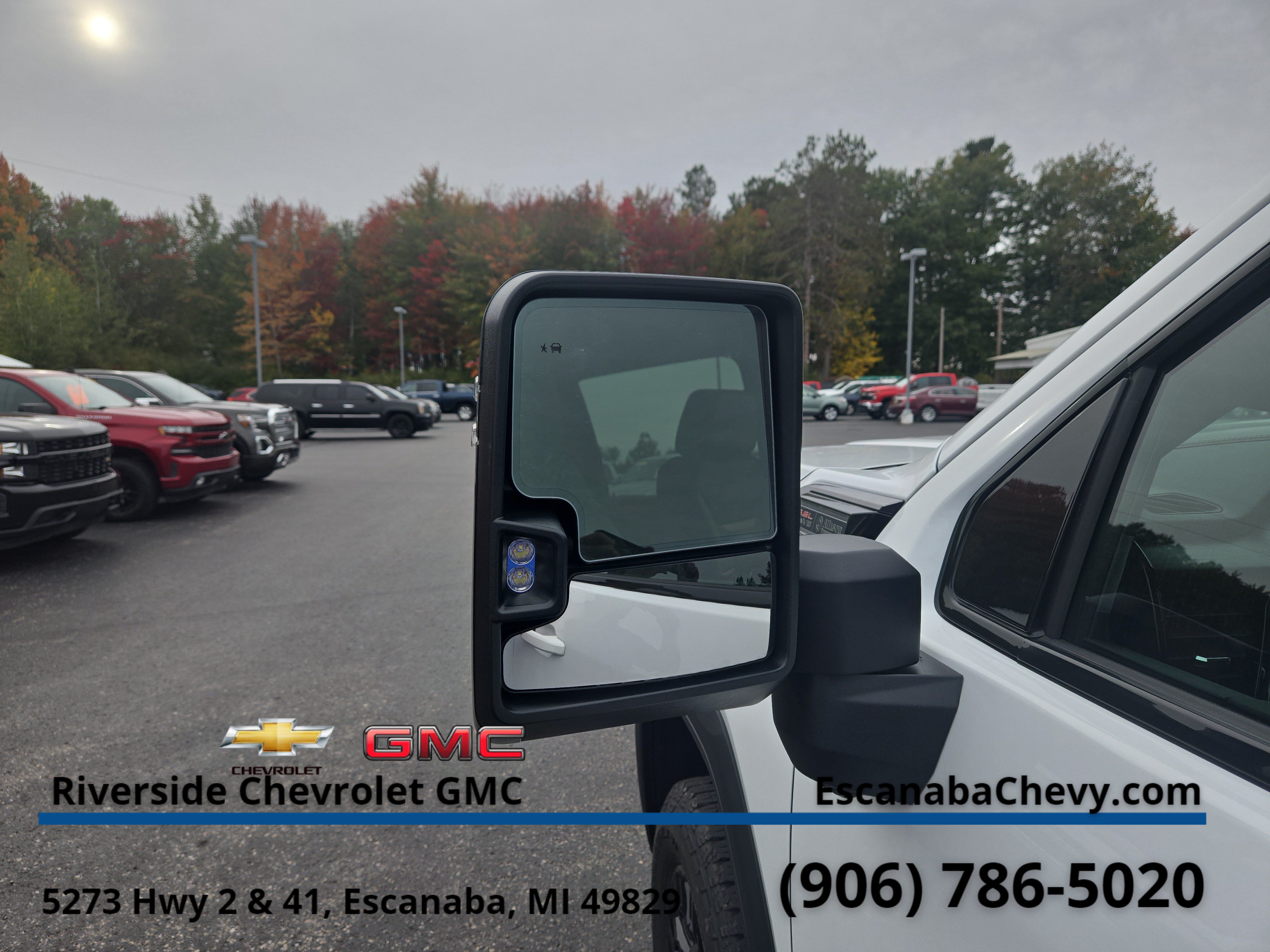 2026 GMC Sierra 2500HD AT4 - Photo 5