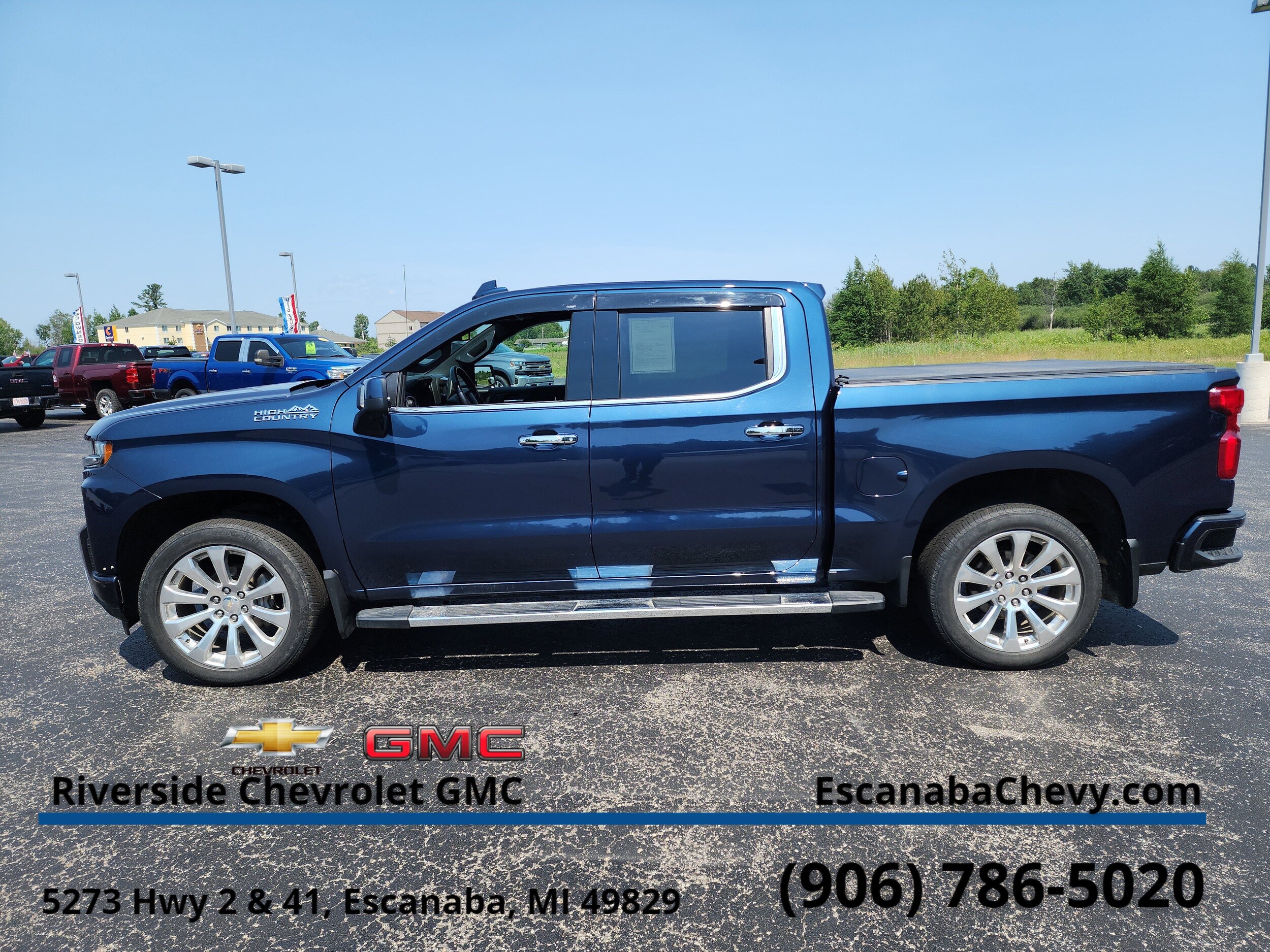 2020 Chevrolet Silverado 1500 High Country photo 2