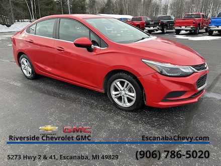 2017 Chevrolet Cruze LT Car