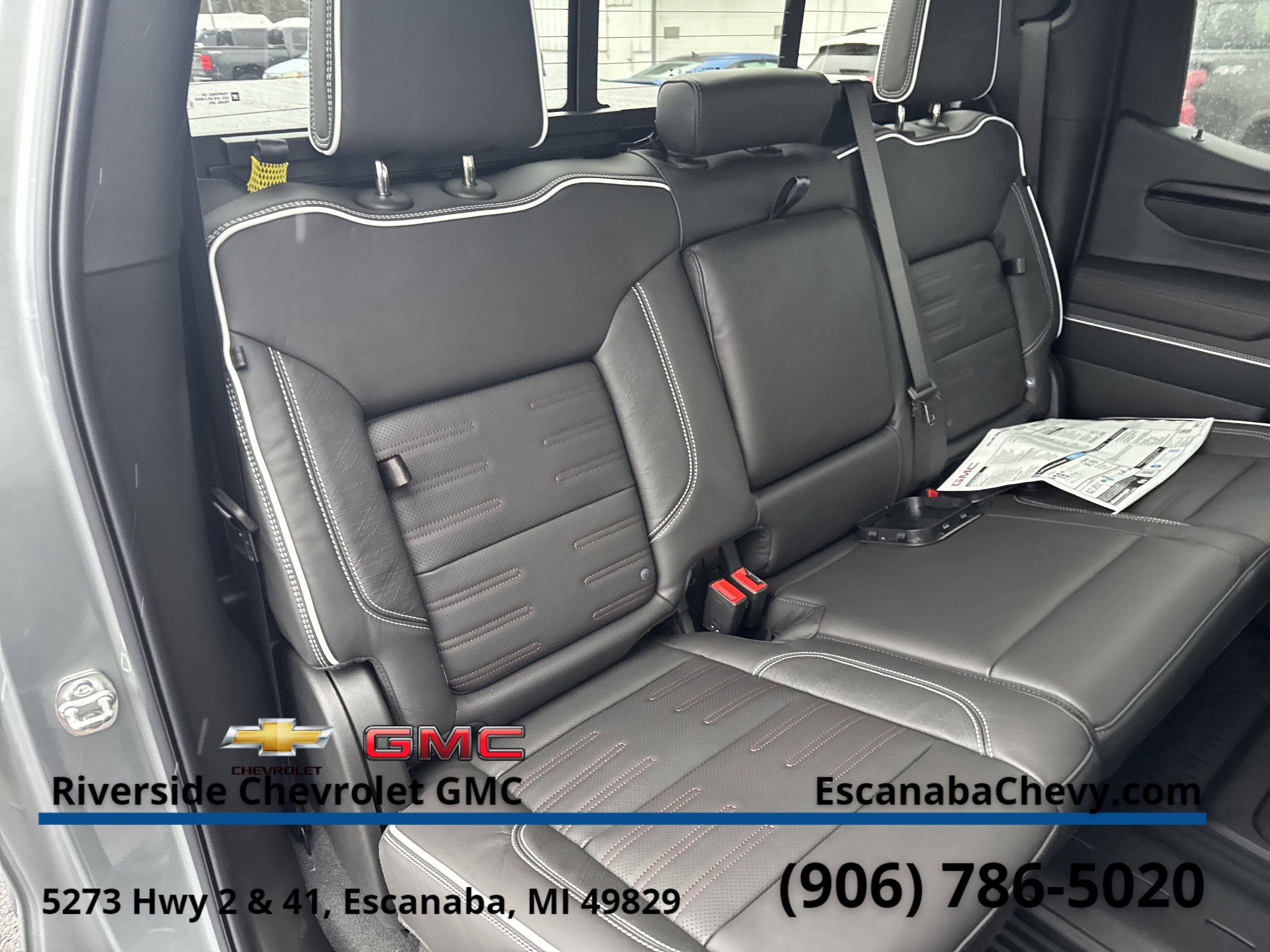 2026 GMC Sierra 1500 AT4X - Photo 18